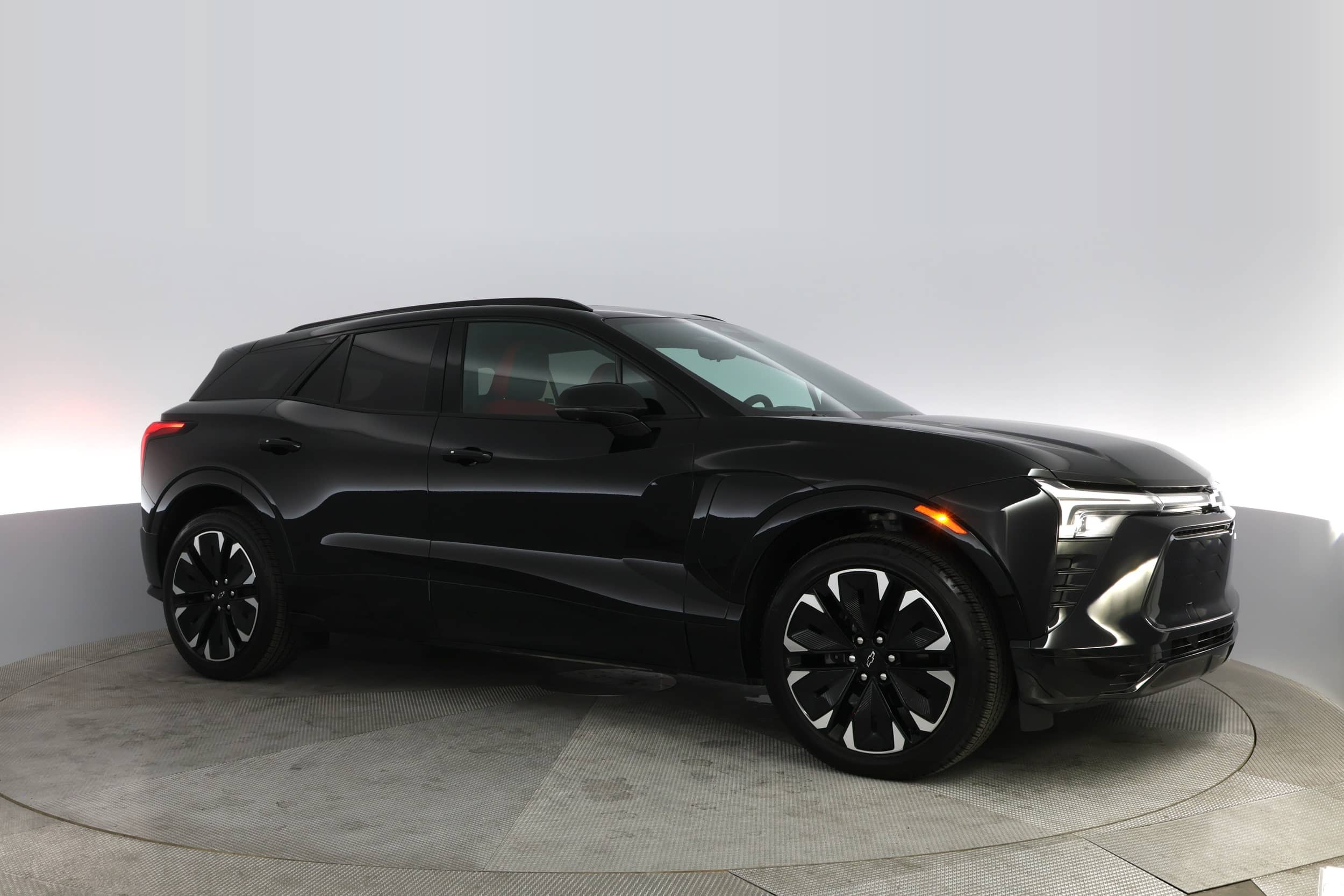 EverCars Co. vehicle image 11 for Chevrolet Blazer EV -  2RS on EverCars Co.