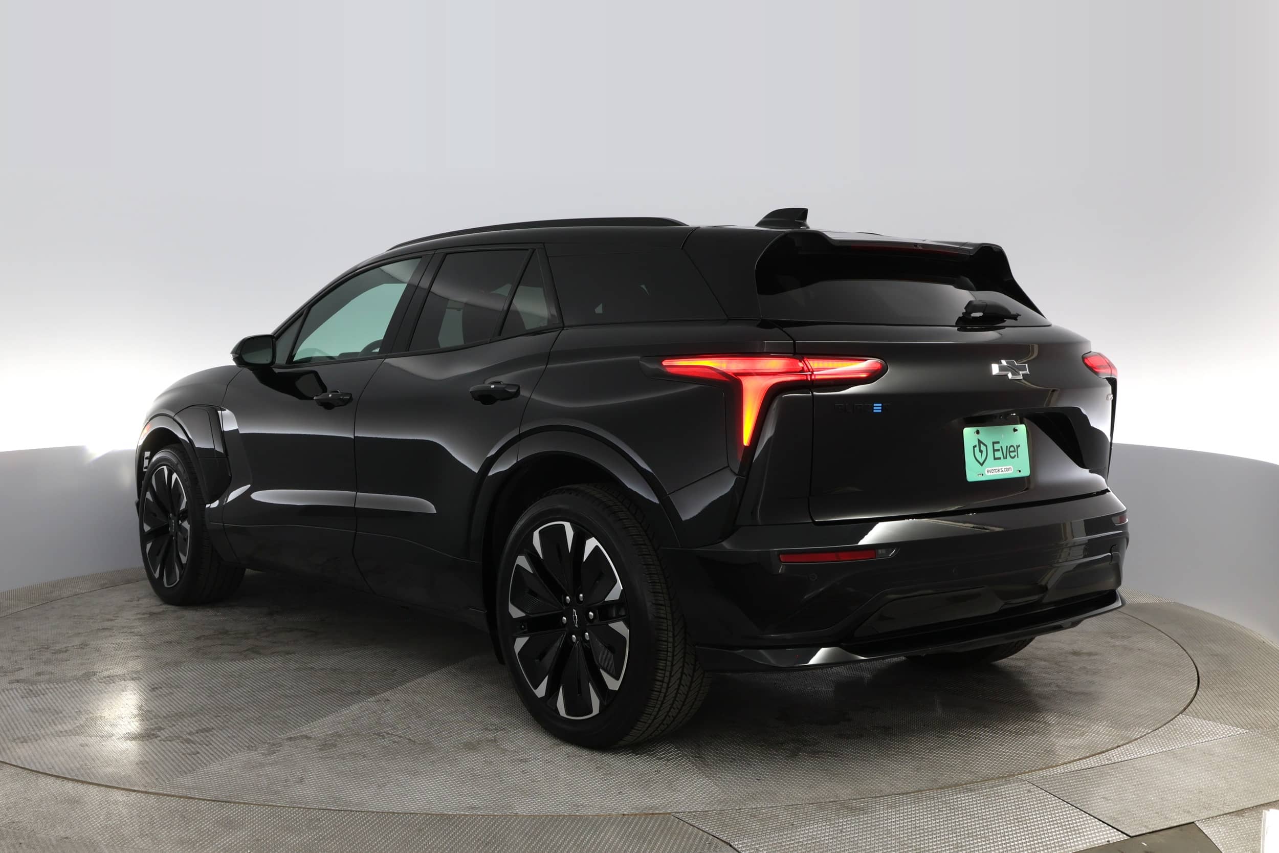 EverCars Co. vehicle image 9 for Chevrolet Blazer EV -  2RS on EverCars Co.