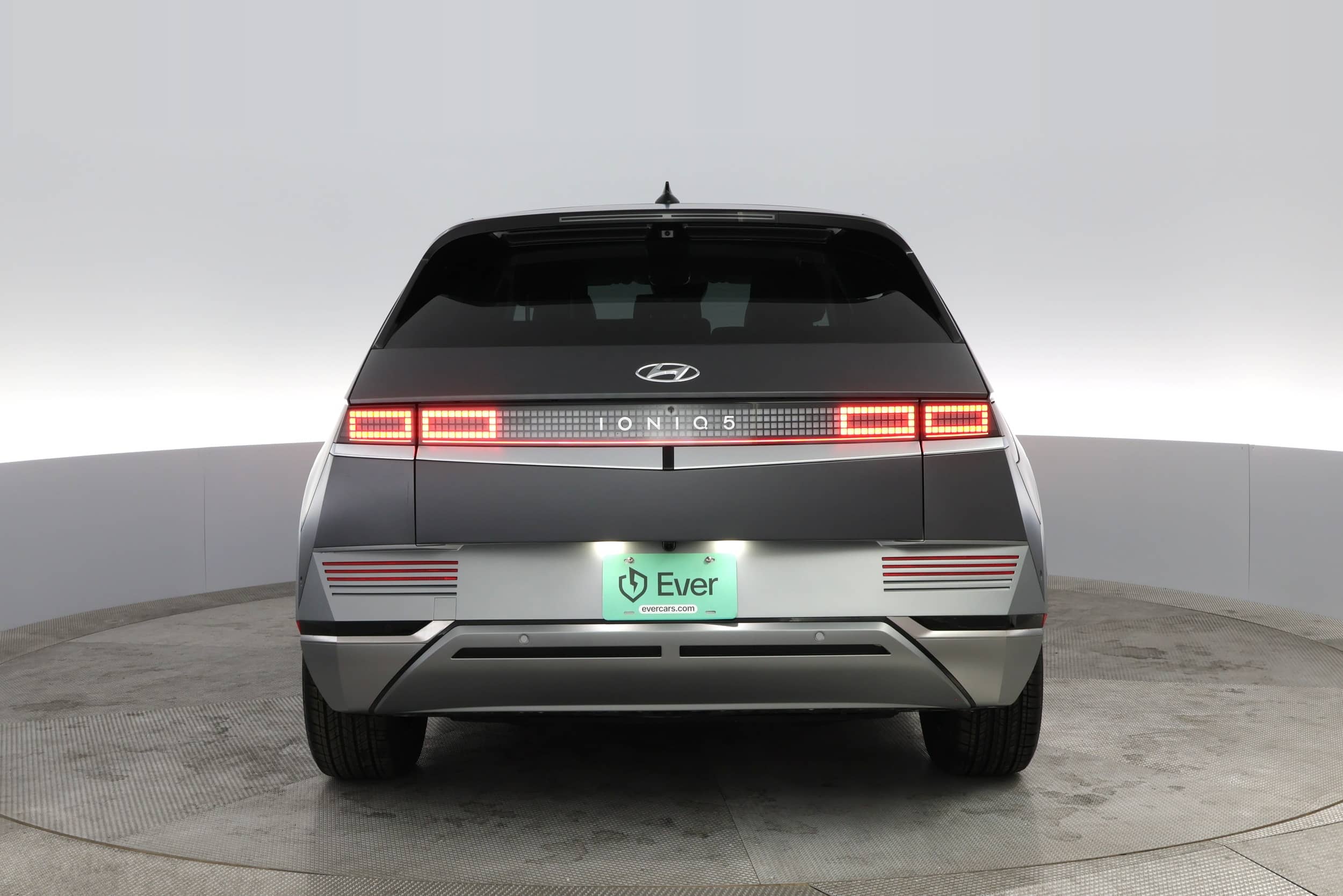 EverCars Co. vehicle image 14 for Hyundai IONIQ 5 -  Limited on EverCars Co.
