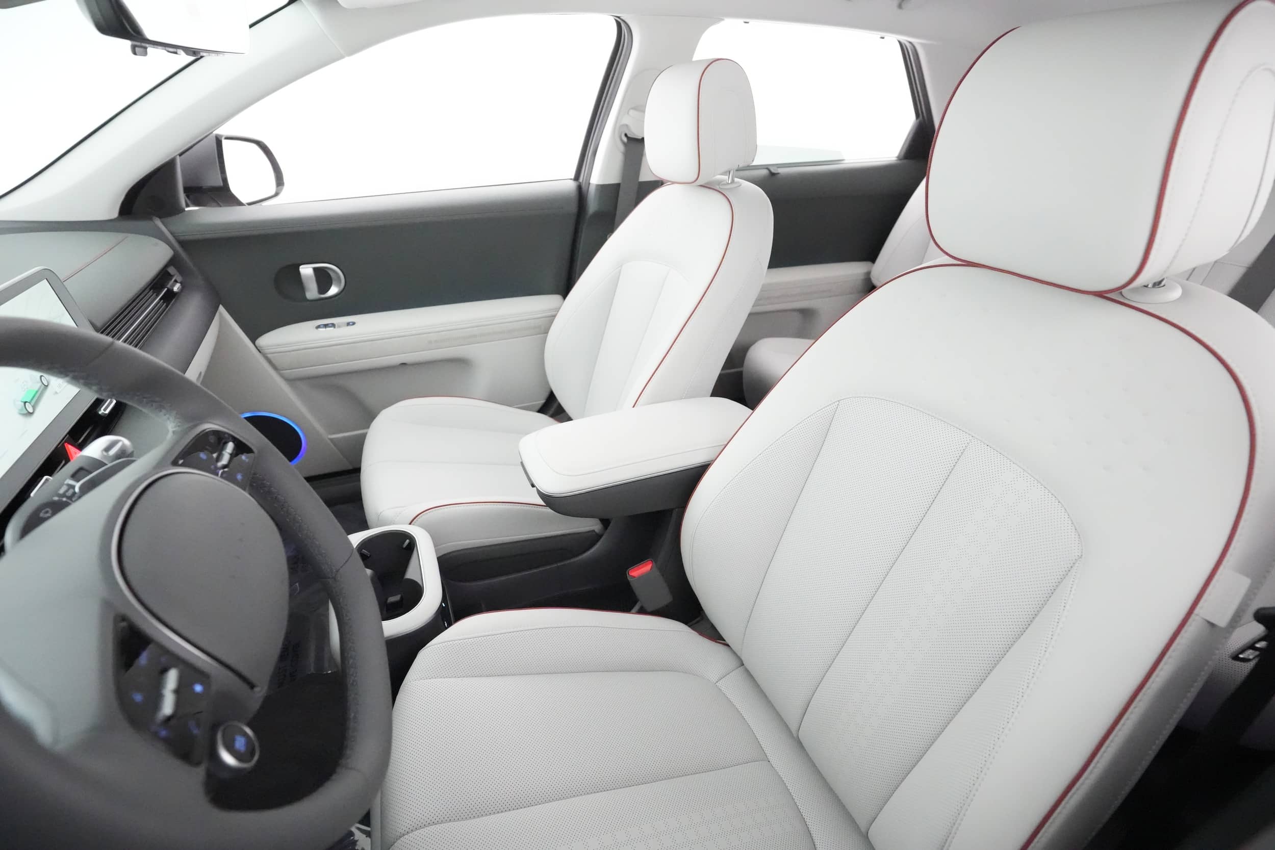 EverCars Co. vehicle image 3 for Hyundai IONIQ 5 -  Limited on EverCars Co.