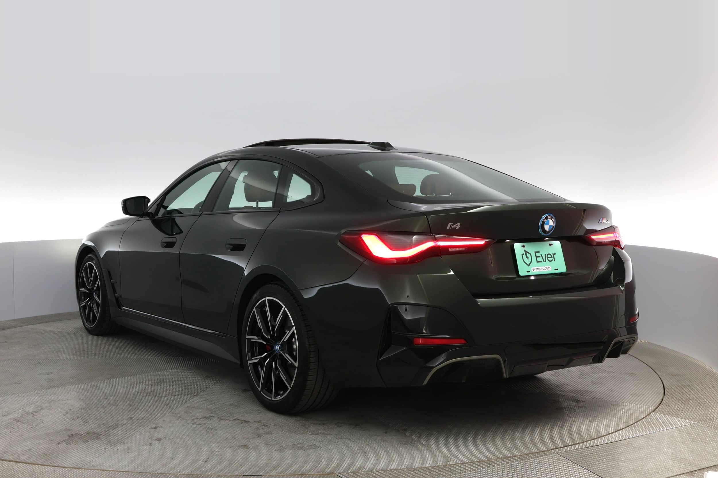 EverCars Co. vehicle image 14 for BMW i4 -  M50 on EverCars Co.