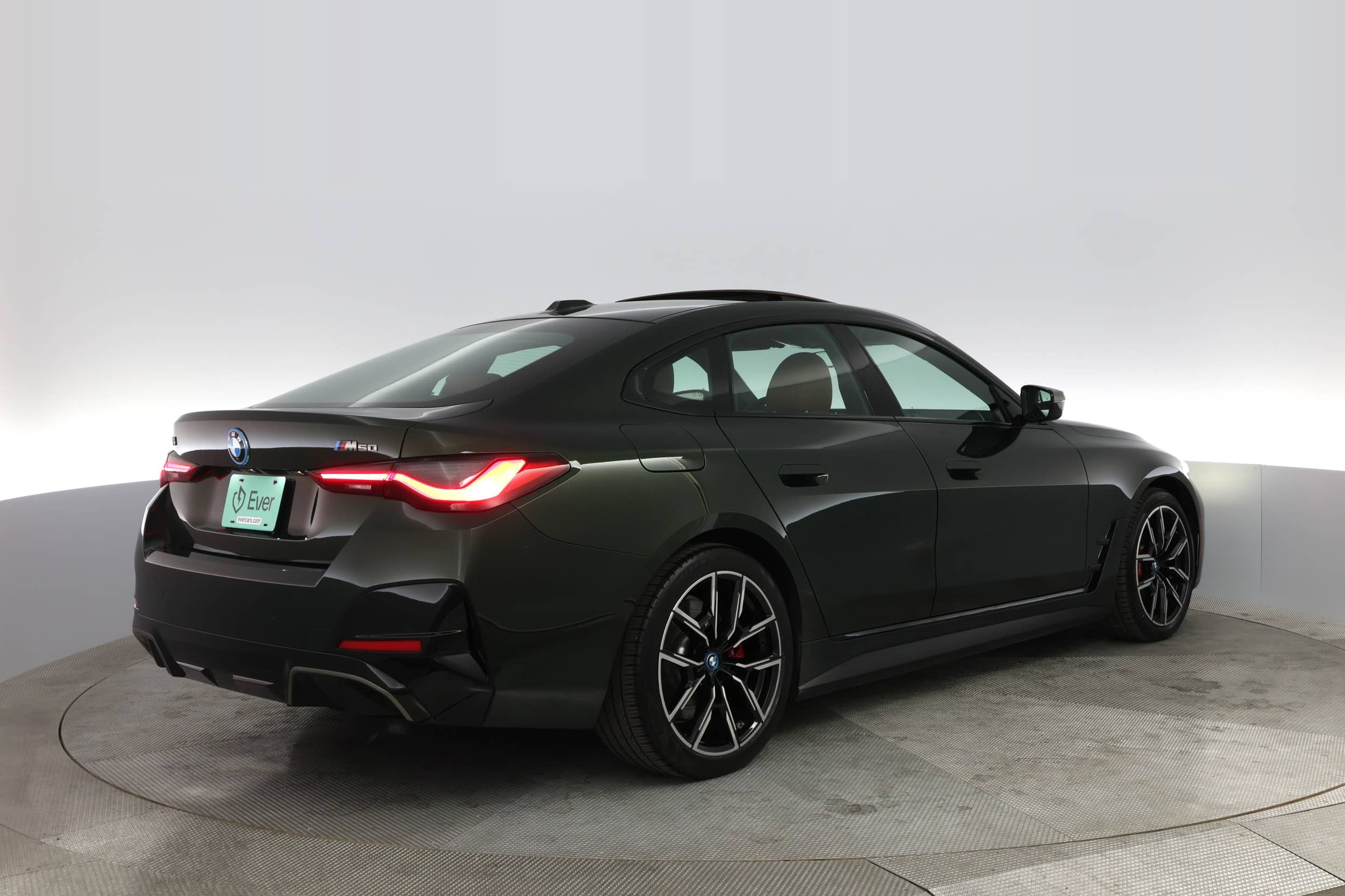EverCars Co. vehicle image 2 for BMW i4 -  M50 on EverCars Co.