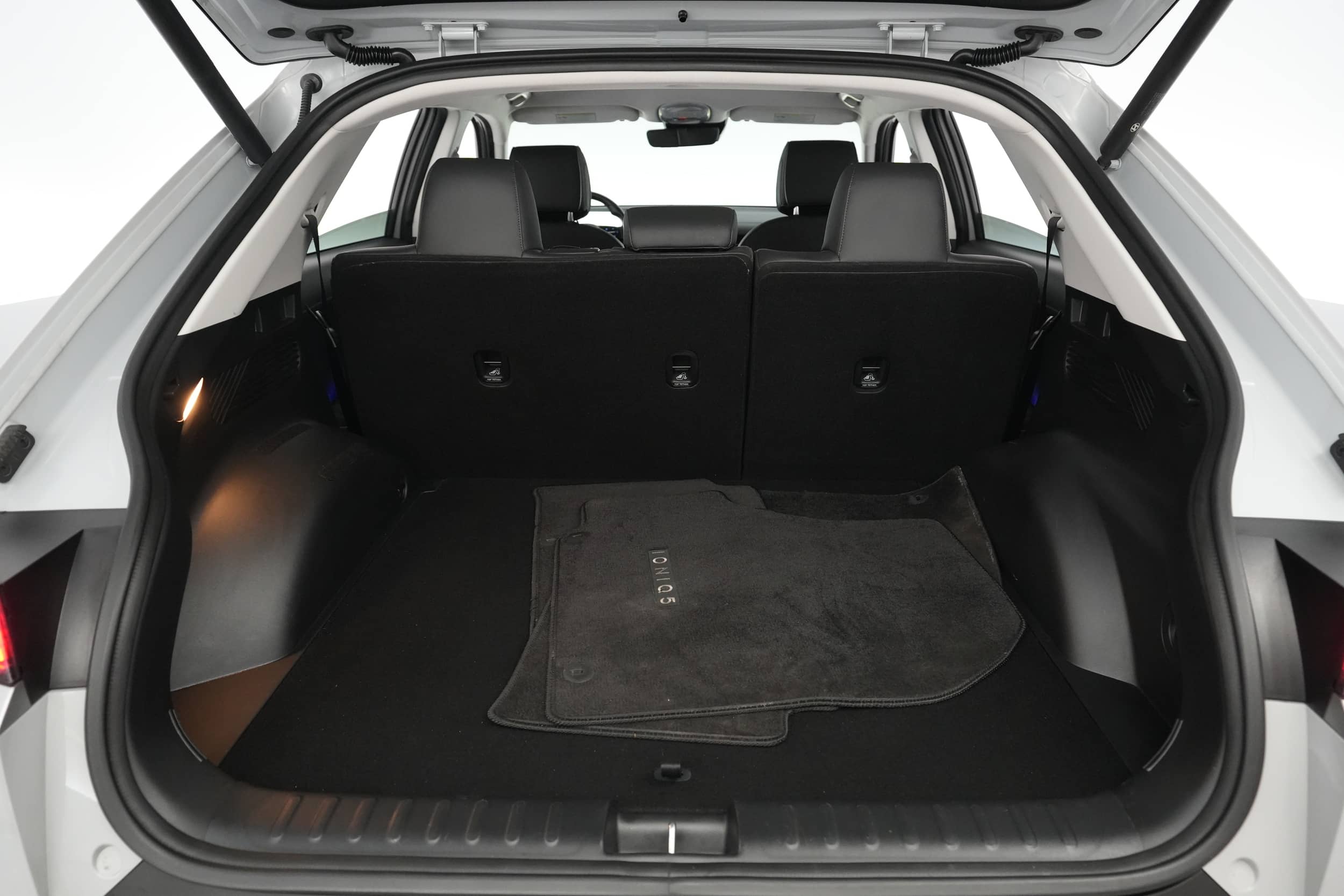 EverCars Co. vehicle image 6 for Hyundai IONIQ 5 -  SEL on EverCars Co.
