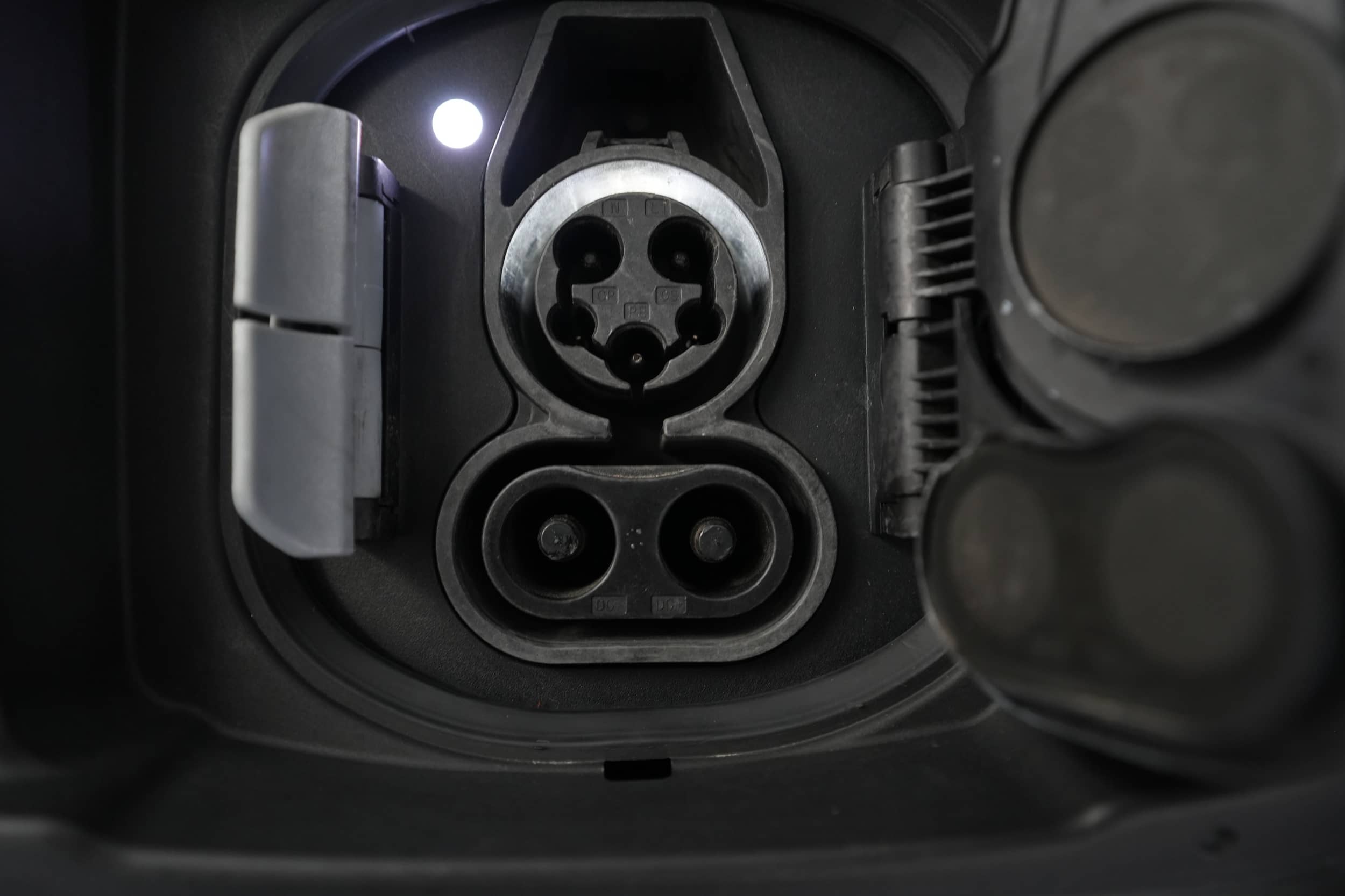 EverCars Co. vehicle image 8 for BMW i4 -  M50 on EverCars Co.