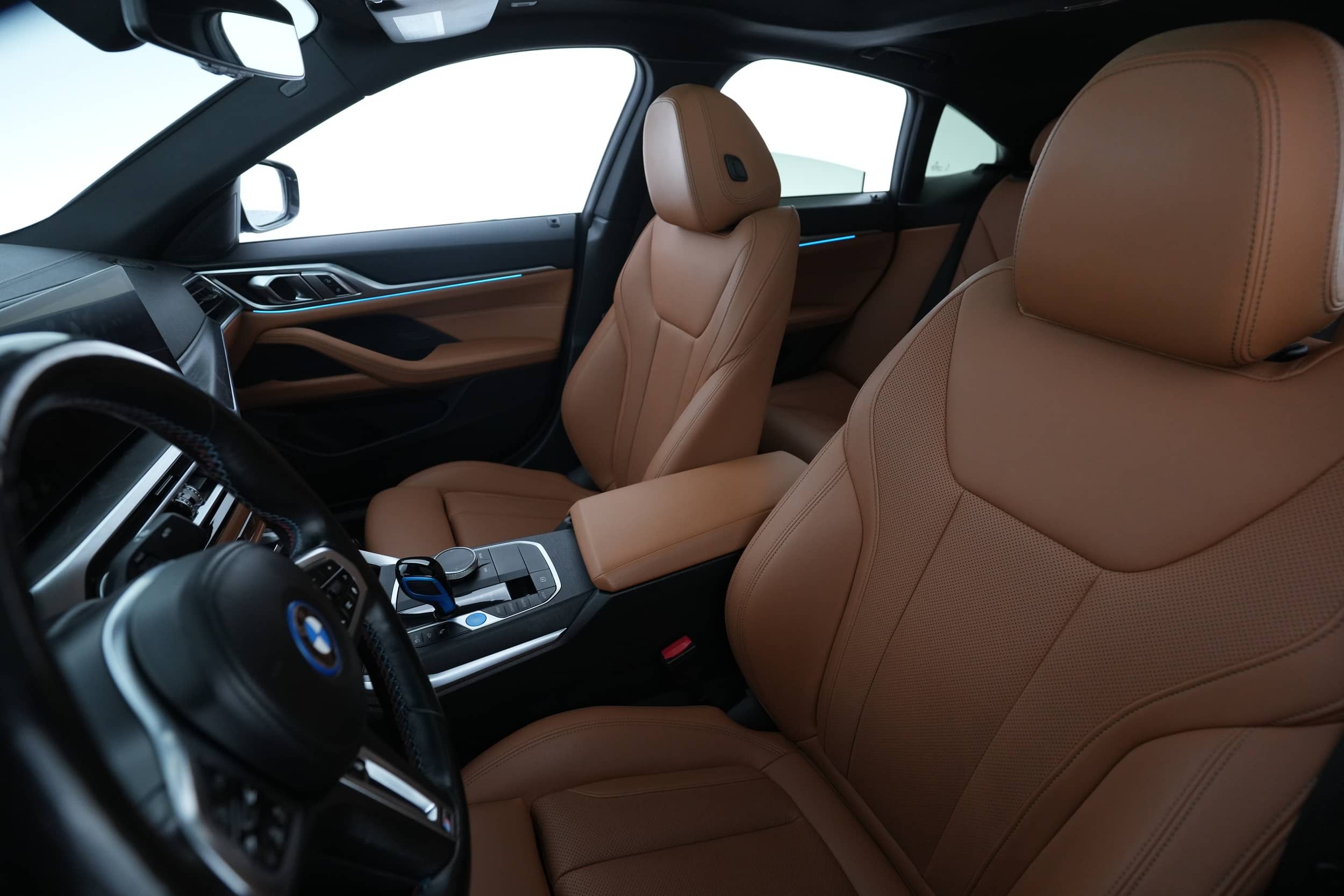 EverCars Co. vehicle image 3 for BMW i4 -  M50 on EverCars Co.