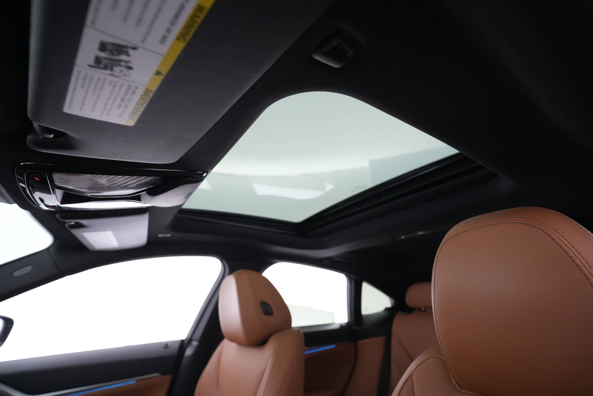EverCars Co. vehicle image 19 for BMW i4 -  M50 on EverCars Co.