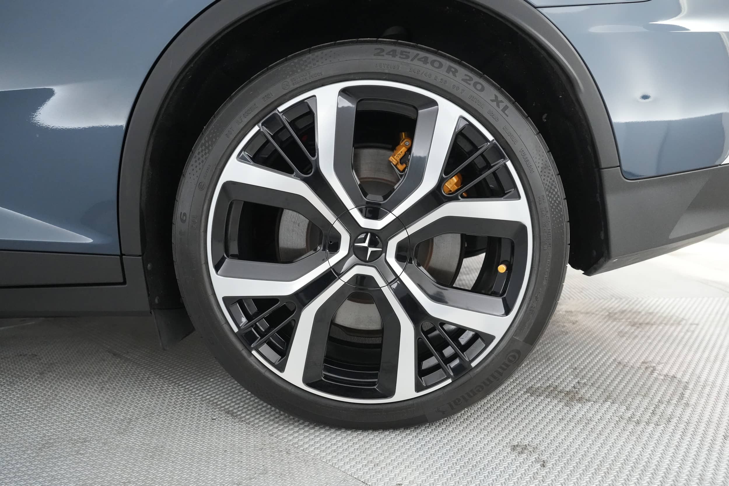 EverCars Co. vehicle image 12 for Polestar 2 -  Long Range Dual Motor on EverCars Co.