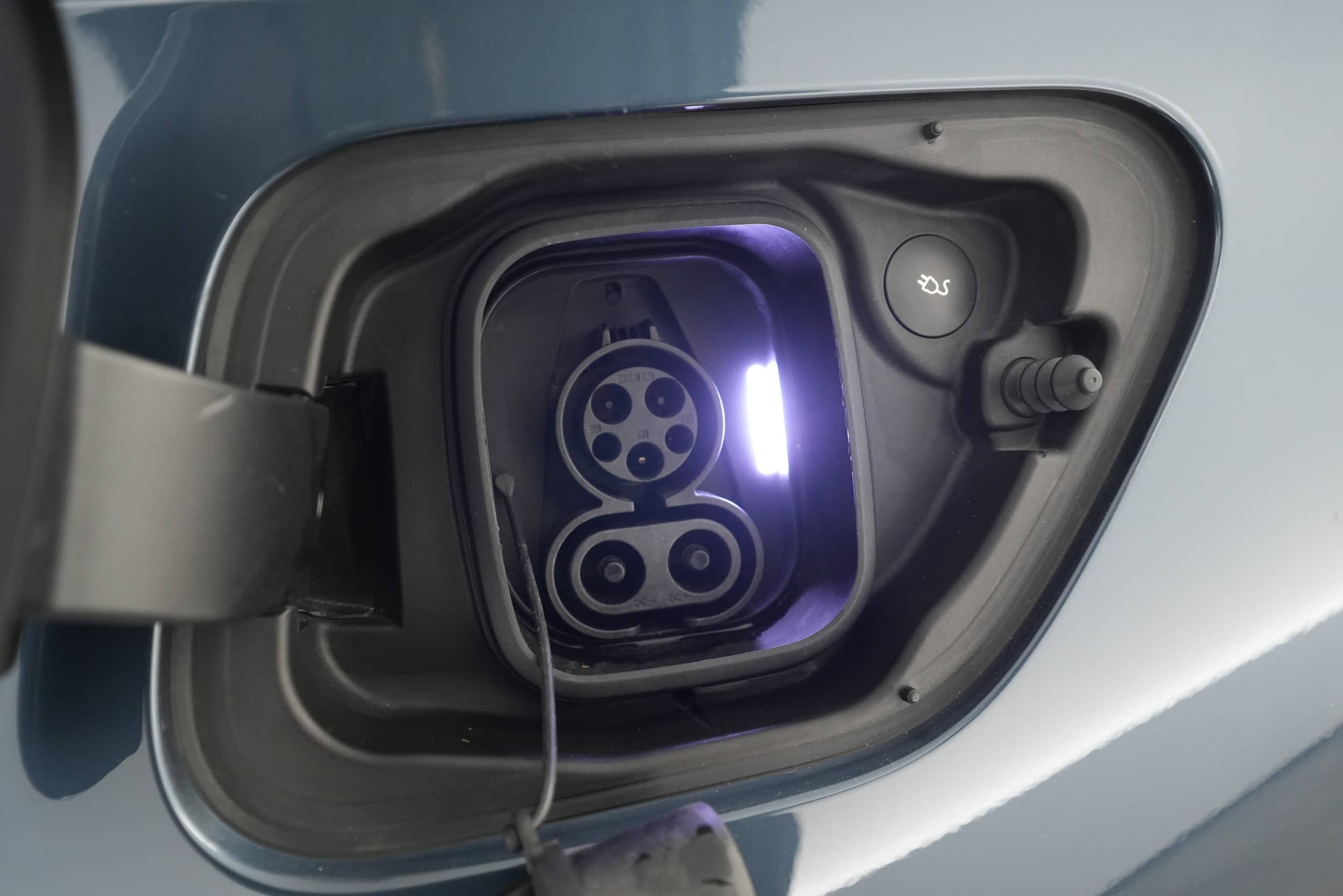 EverCars Co. vehicle image 19 for Polestar 2 -  Long Range Dual Motor on EverCars Co.
