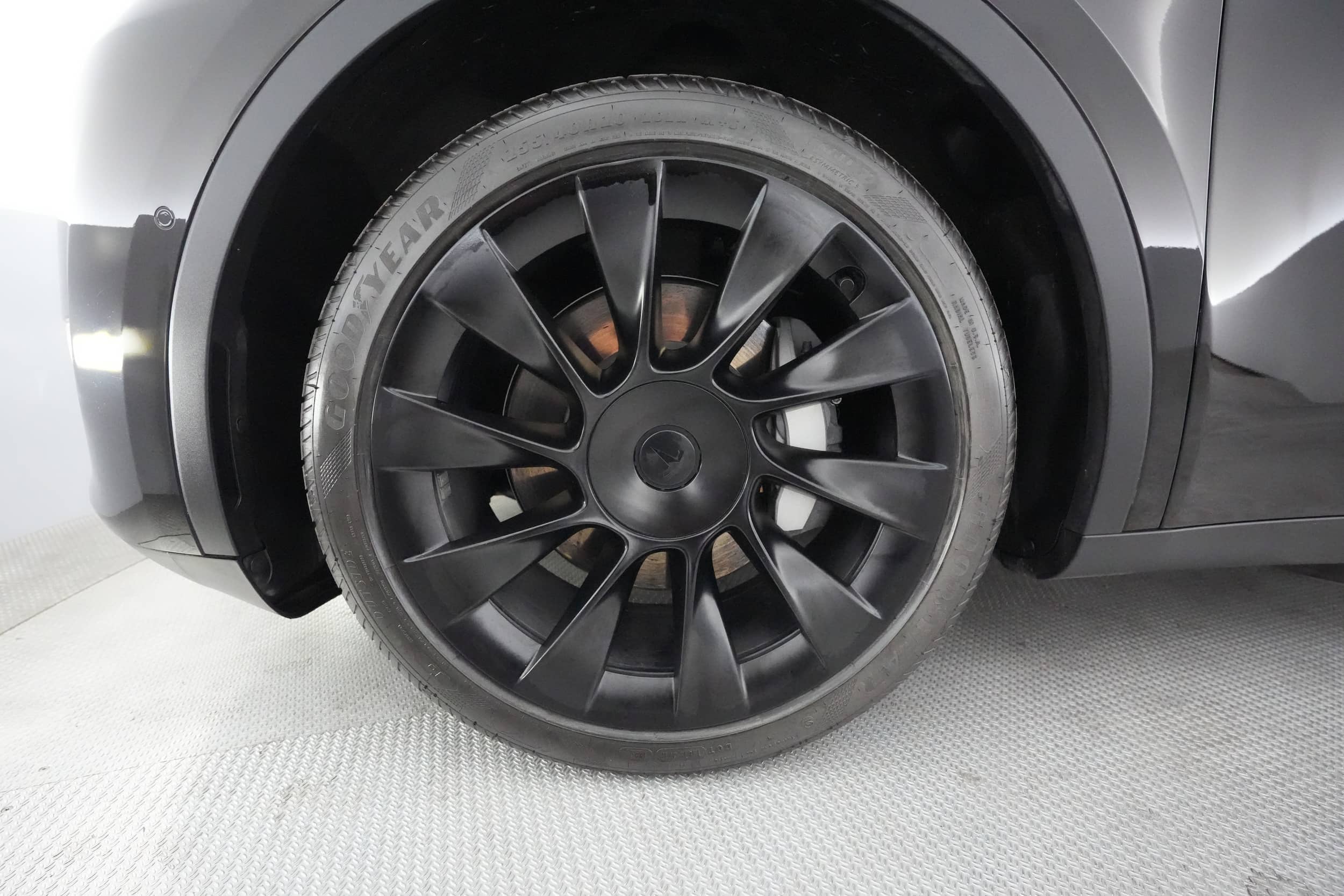 EverCars Co. vehicle image 11 for Tesla Model Y -  Long Range on EverCars Co.