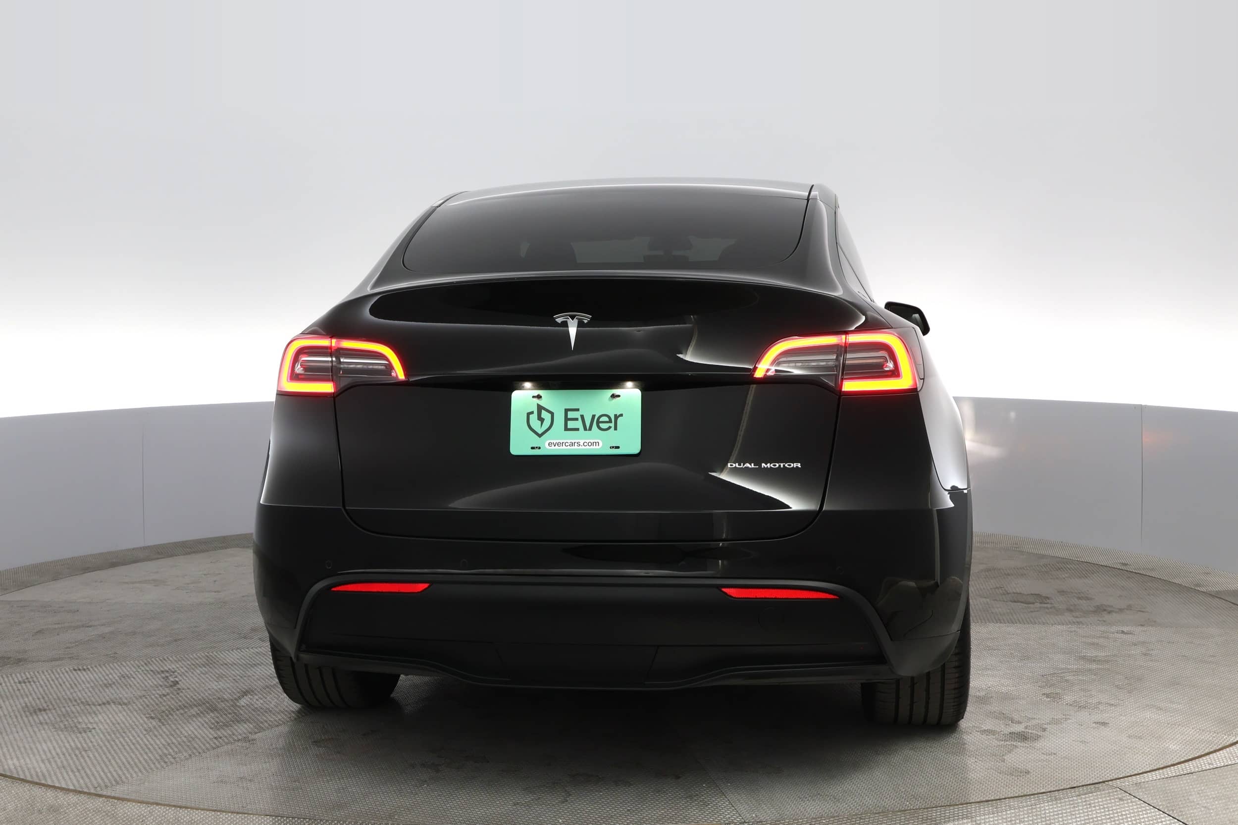 EverCars Co. vehicle image 8 for Tesla Model Y -  Long Range on EverCars Co.