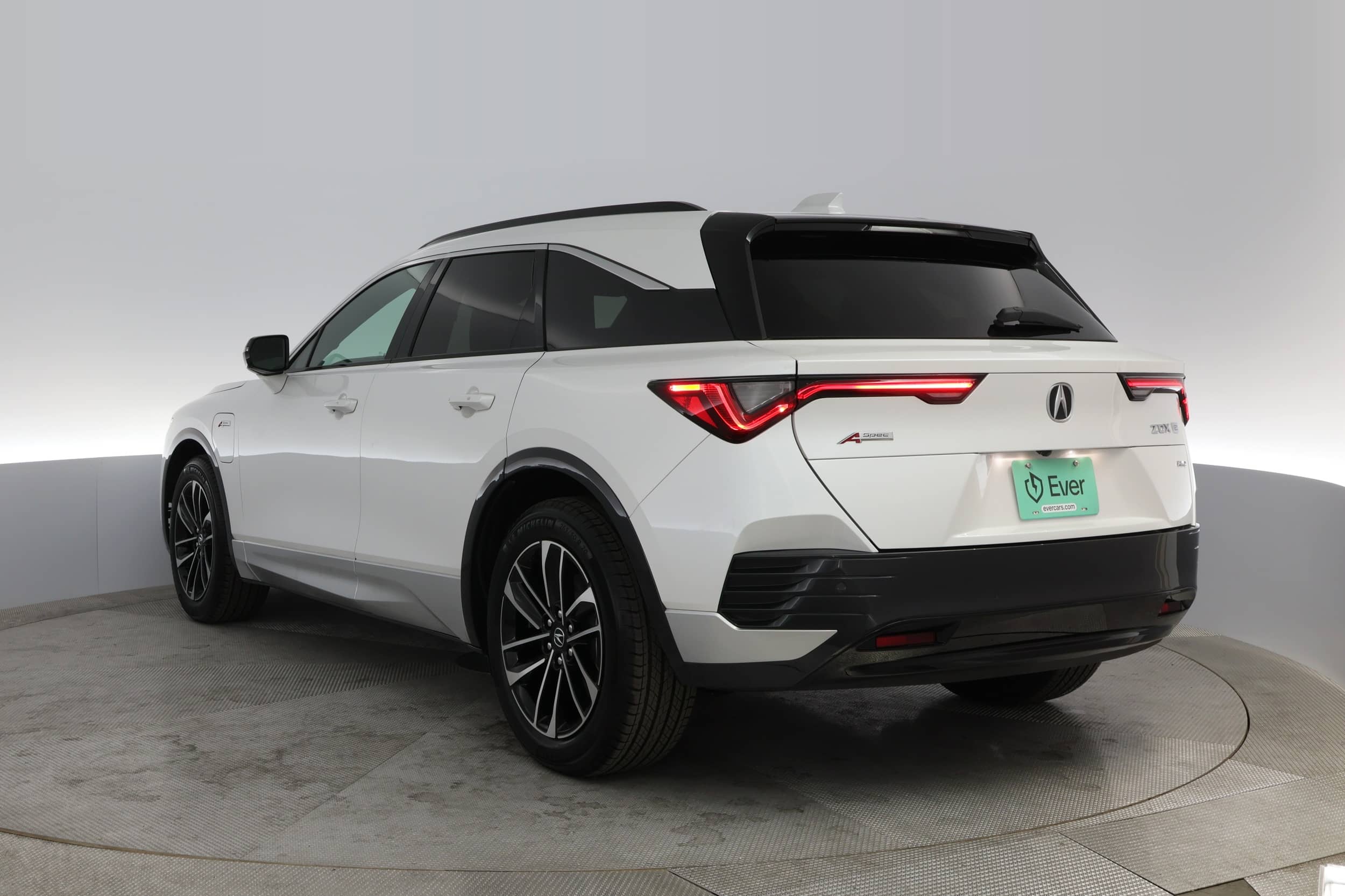 EverCars Co. vehicle image 9 for Acura ZDX -  Base on EverCars Co.