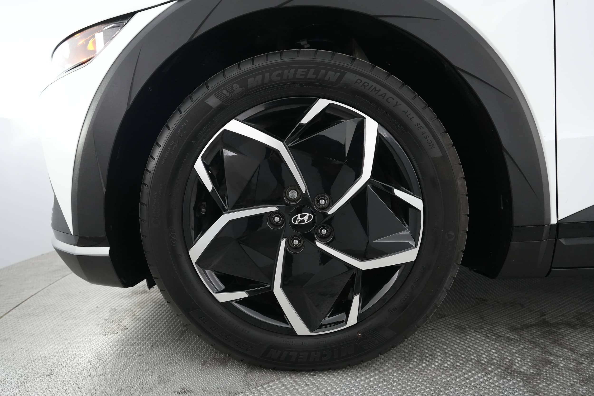 EverCars Co. vehicle image 7 for Hyundai IONIQ 5 -  SEL on EverCars Co.