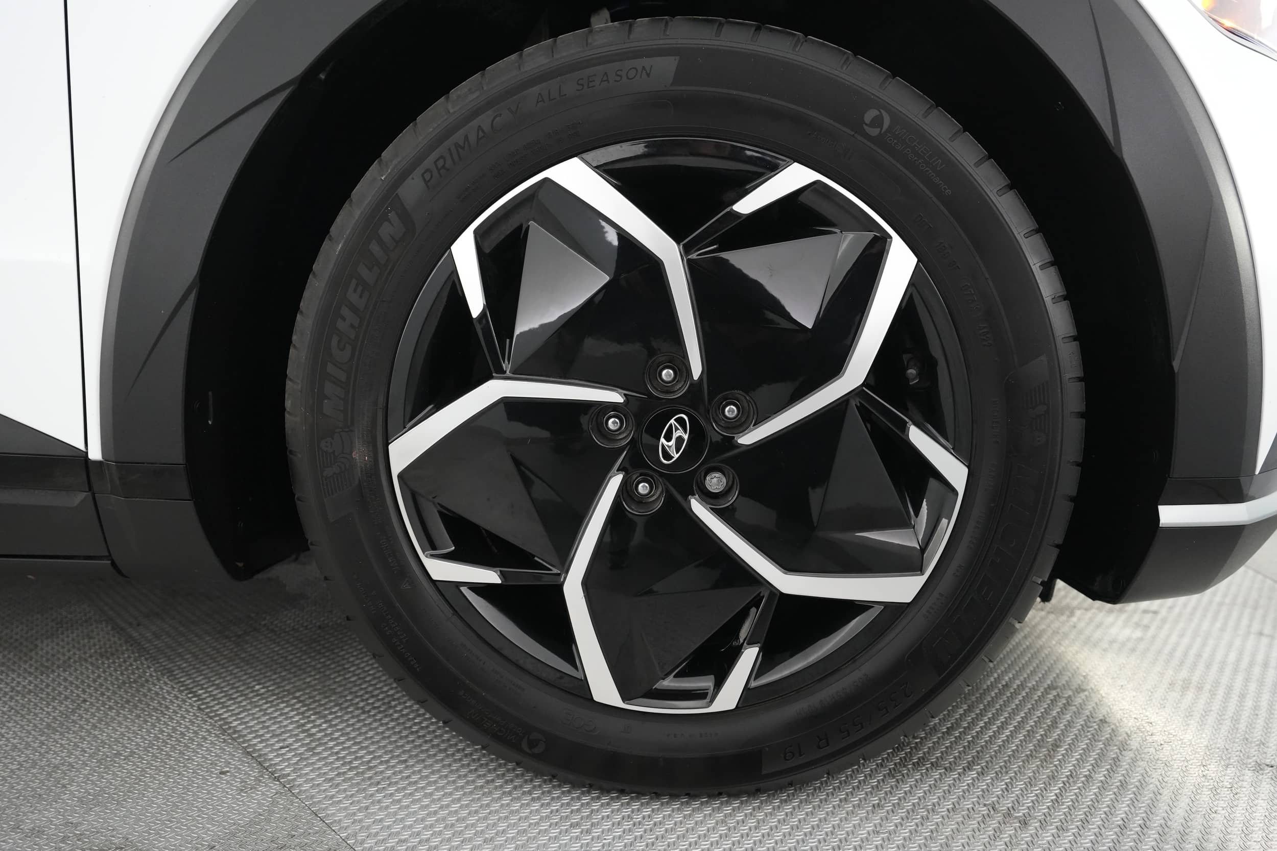 EverCars Co. vehicle image 16 for Hyundai IONIQ 5 -  SEL on EverCars Co.