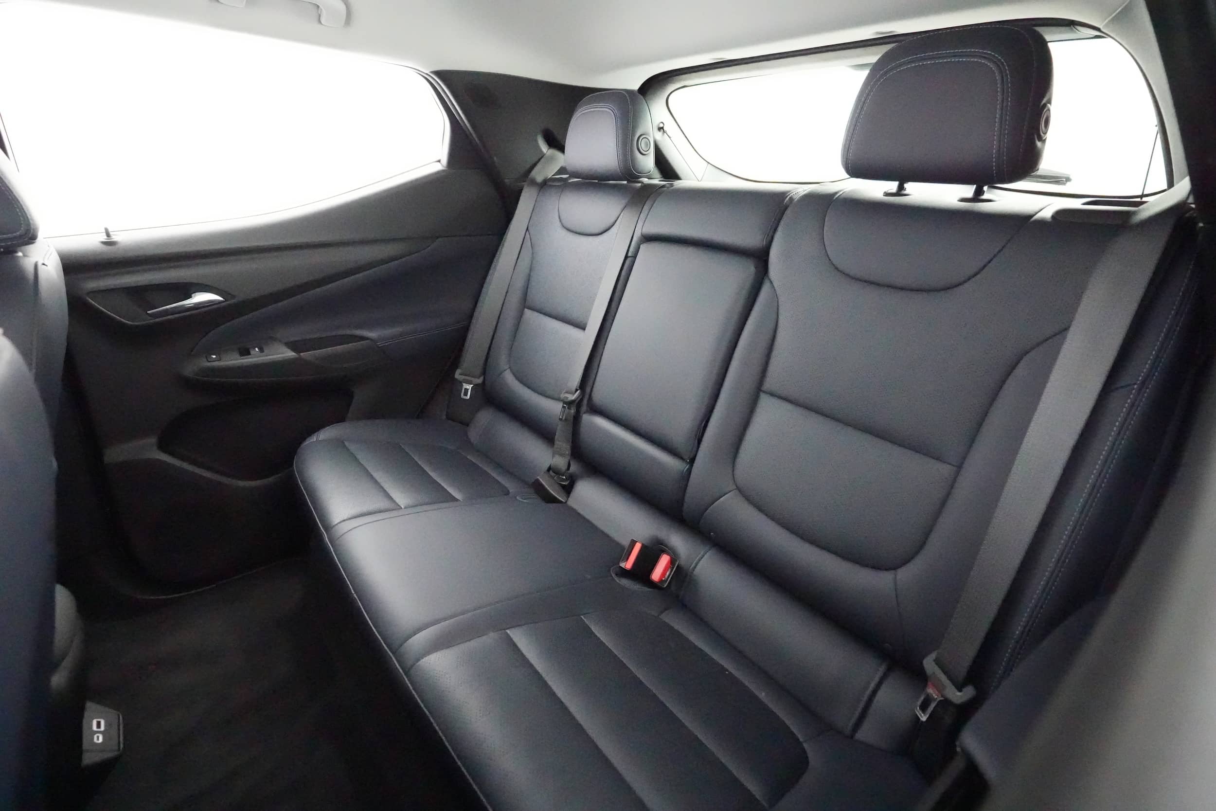 EverCars Co. vehicle image 19 for Chevrolet Bolt EUV -  Premier on EverCars Co.