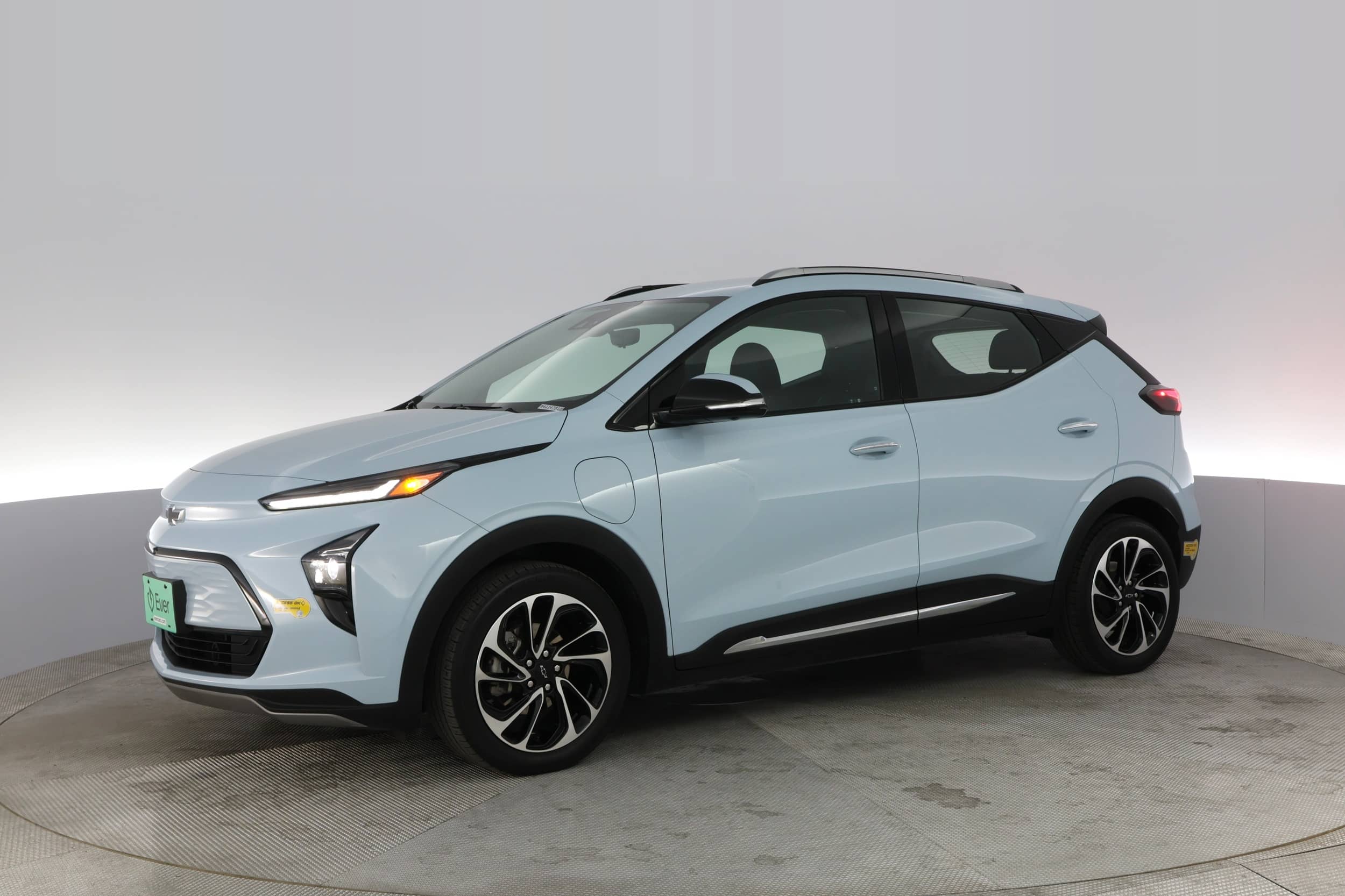 EverCars Co. vehicle image 10 for Chevrolet Bolt EUV -  Premier on EverCars Co.