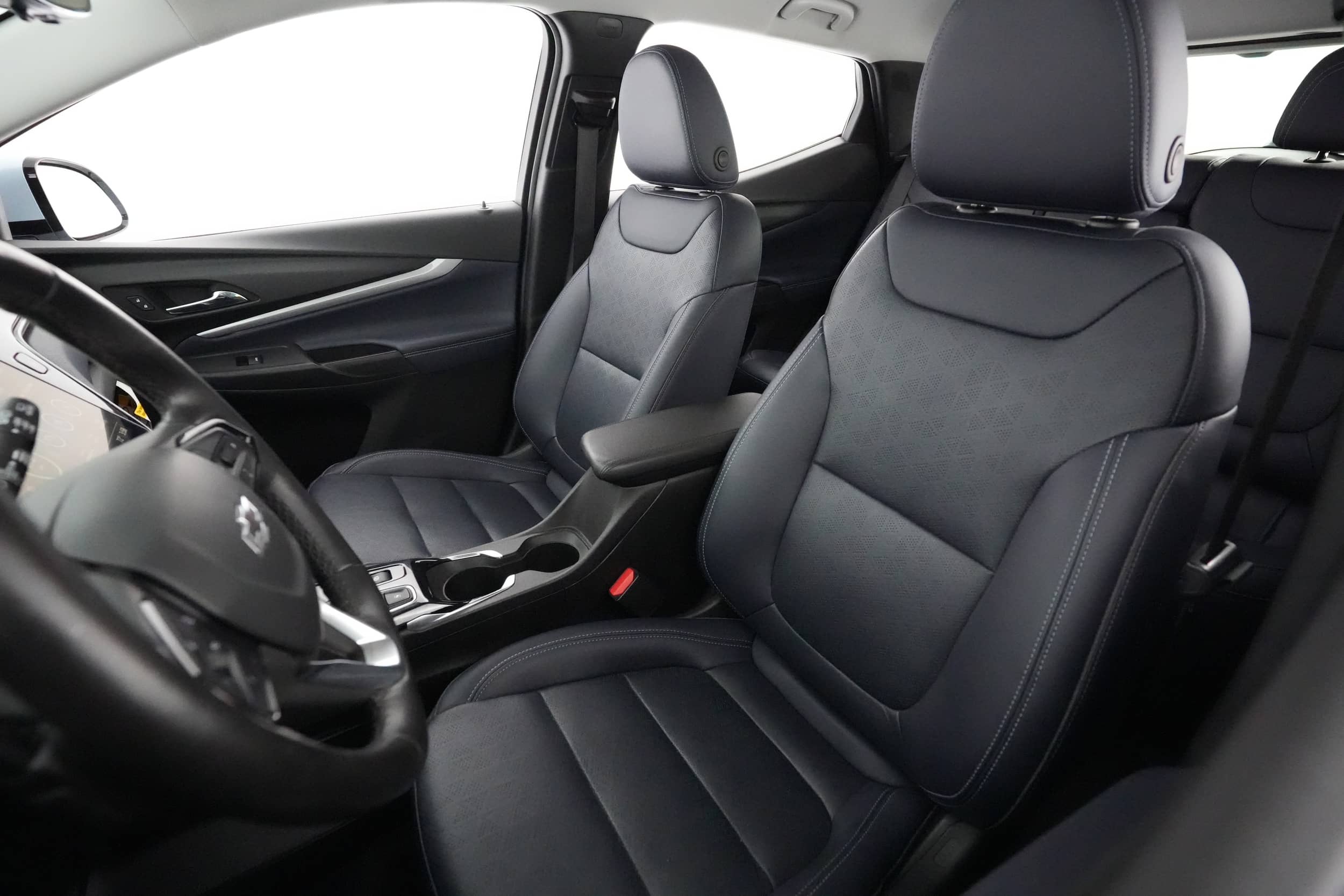 EverCars Co. vehicle image 3 for Chevrolet Bolt EUV -  Premier on EverCars Co.