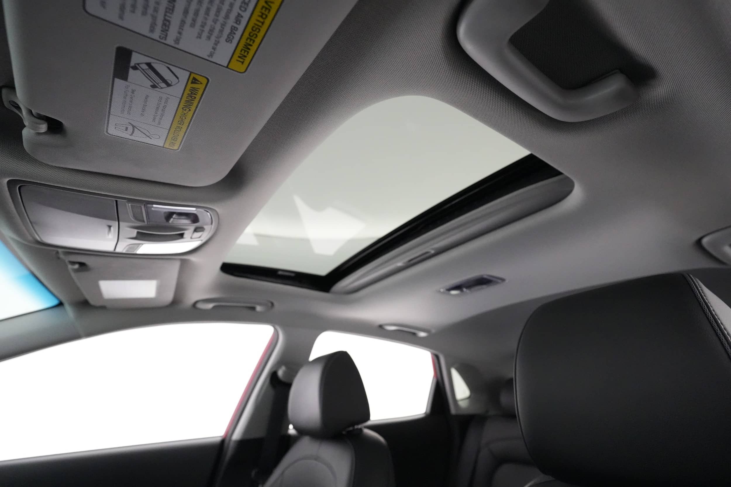 EverCars Co. vehicle image 18 for Hyundai Kona -  Limited on EverCars Co.