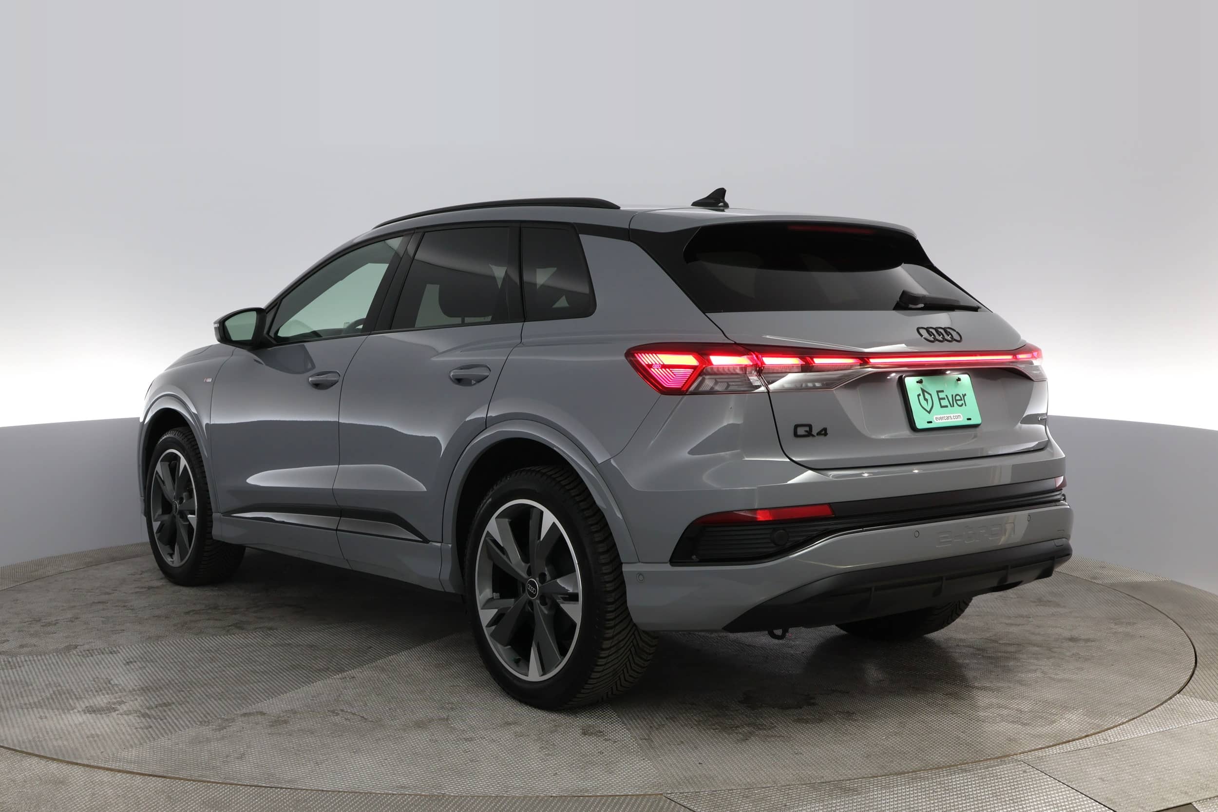 EverCars Co. vehicle image 9 for Audi Q4 e-tron -  Prestige 50 on EverCars Co.