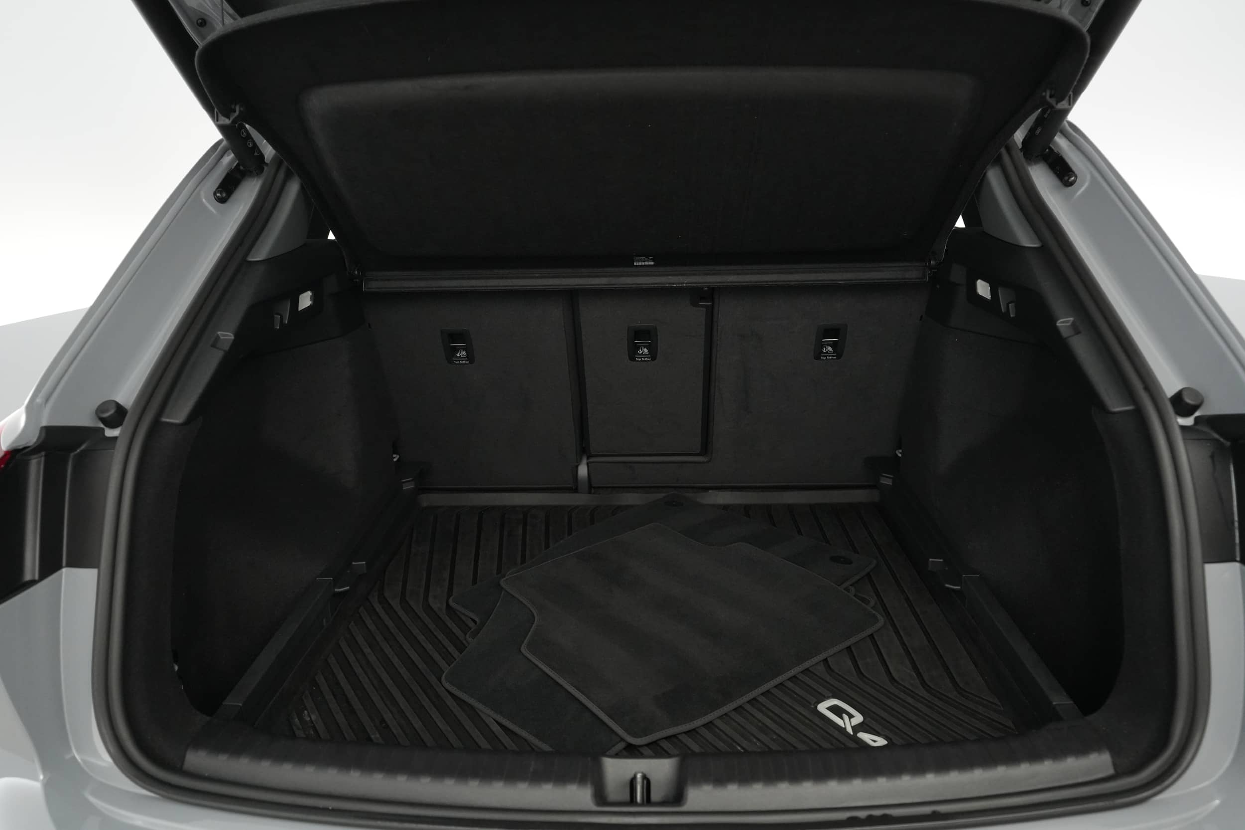 EverCars Co. vehicle image 6 for Audi Q4 e-tron -  Prestige 50 on EverCars Co.