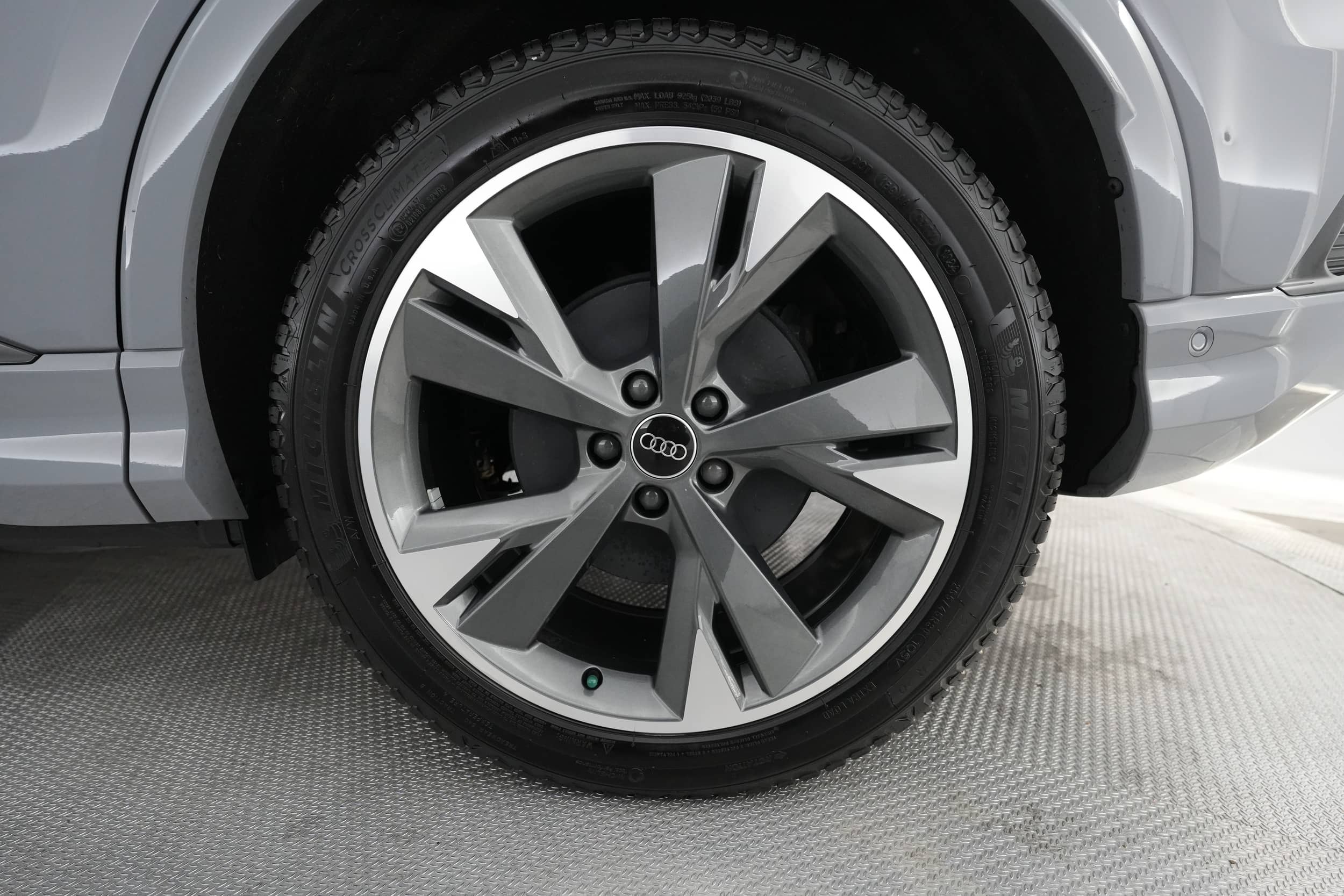 EverCars Co. vehicle image 17 for Audi Q4 e-tron -  Prestige 50 on EverCars Co.