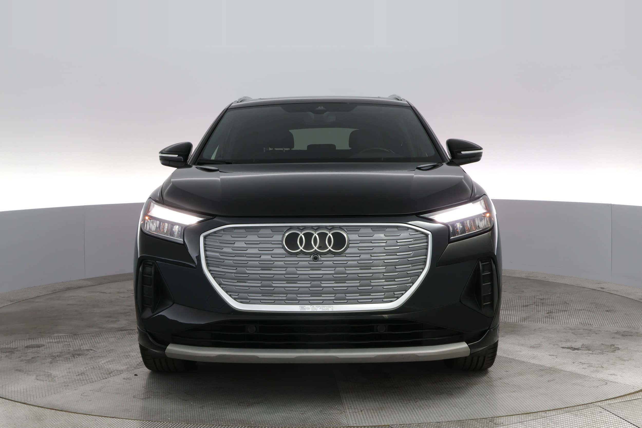 EverCars Co. vehicle image 9 for Audi Q4 e-tron -  Premium 50 on EverCars Co.