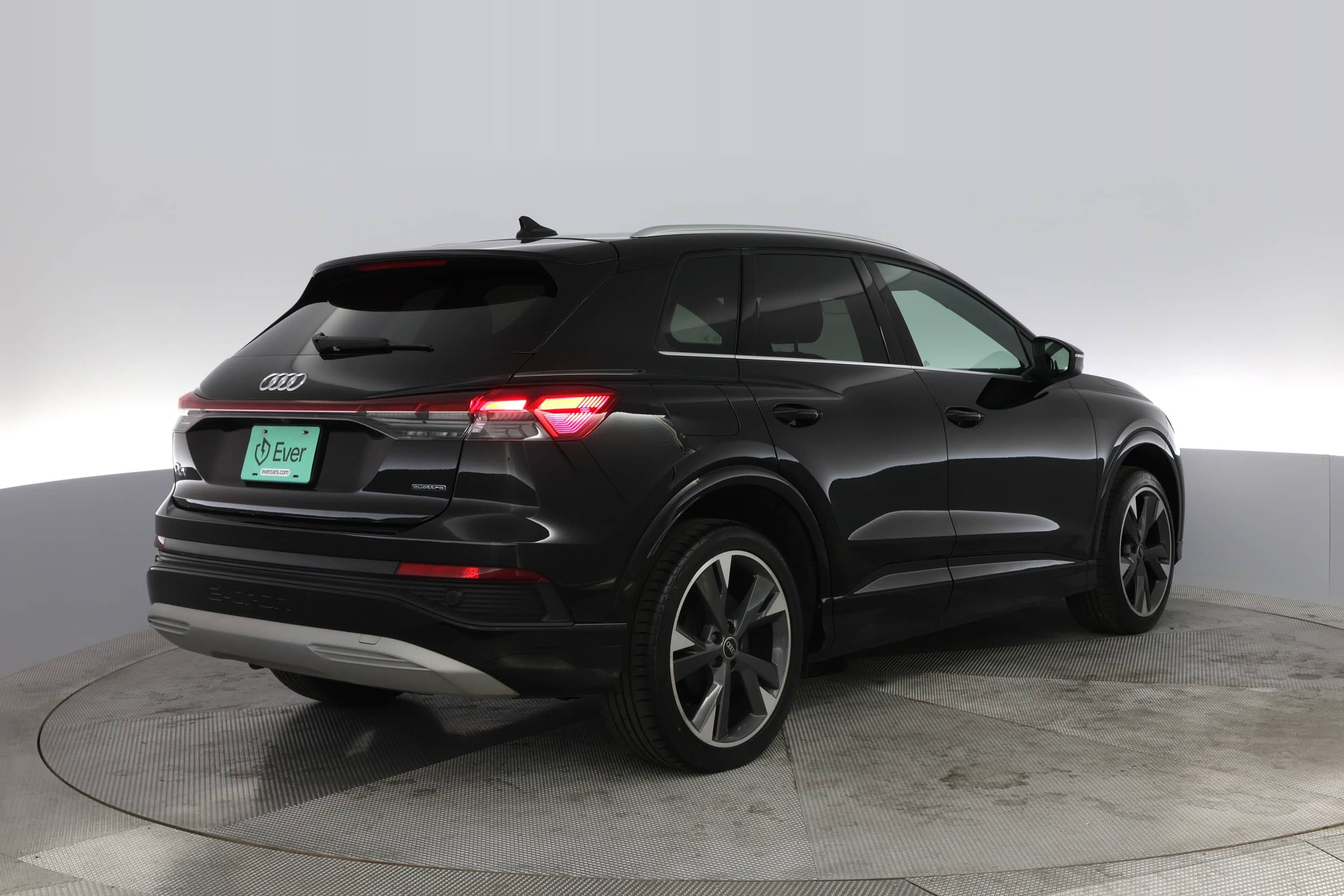 EverCars Co. vehicle image 2 for Audi Q4 e-tron -  Premium 50 on EverCars Co.