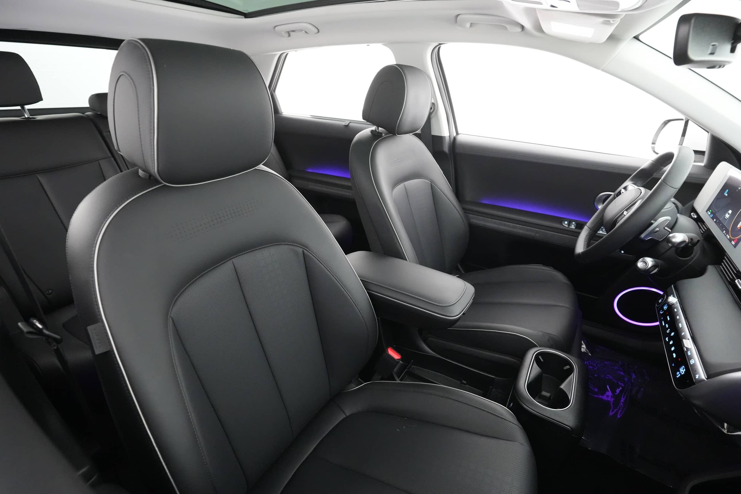 EverCars Co. vehicle image 18 for Hyundai IONIQ 5 -  Limited on EverCars Co.
