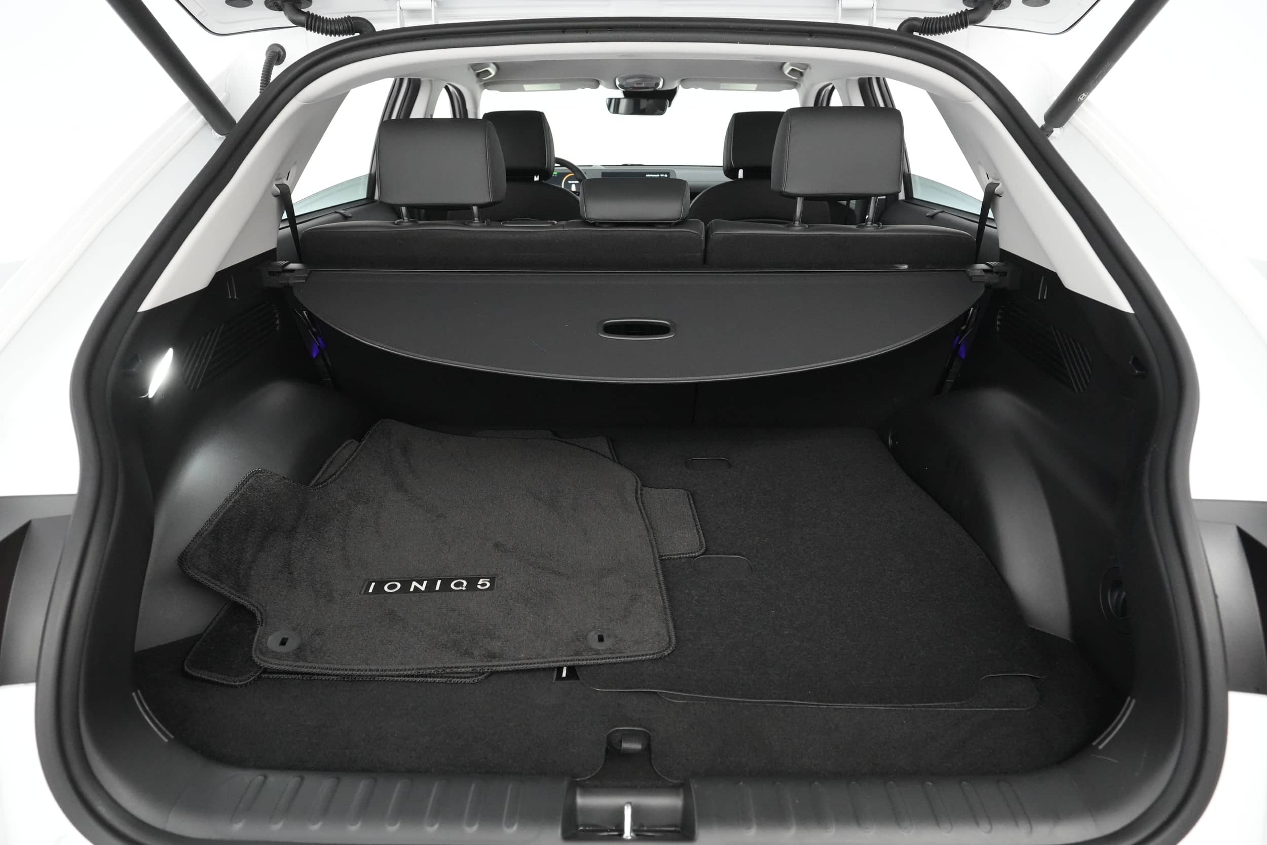 EverCars Co. vehicle image 6 for Hyundai IONIQ 5 -  Limited on EverCars Co.