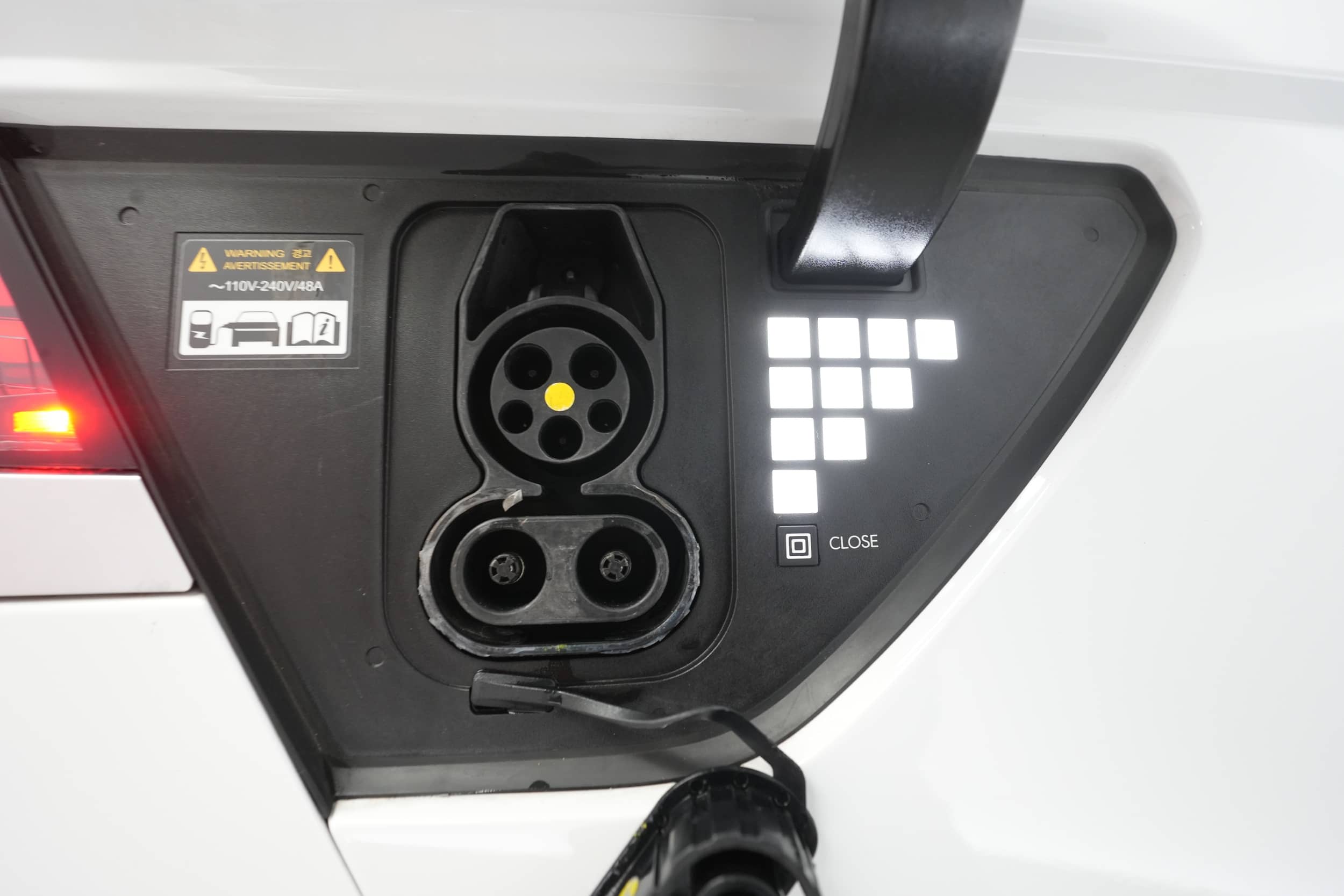 EverCars Co. vehicle image 8 for Hyundai IONIQ 5 -  Limited on EverCars Co.