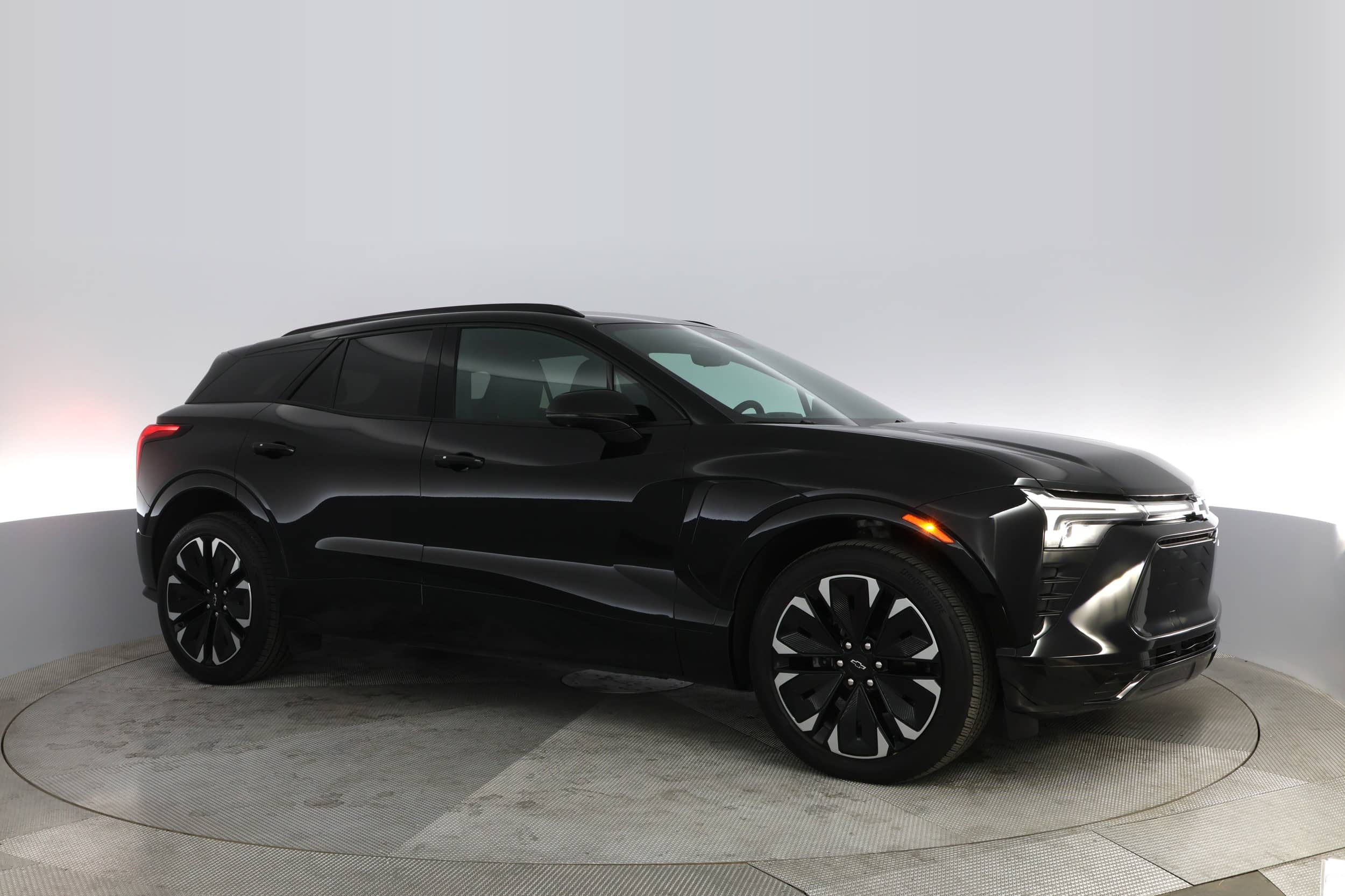 EverCars Co. vehicle image 10 for Chevrolet Blazer EV -  RS on EverCars Co.