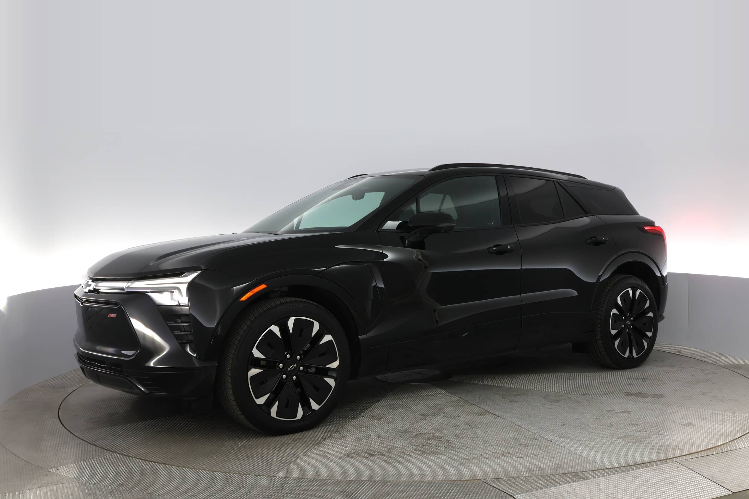 EverCars Co. vehicle image 11 for Chevrolet Blazer EV -  RS on EverCars Co.