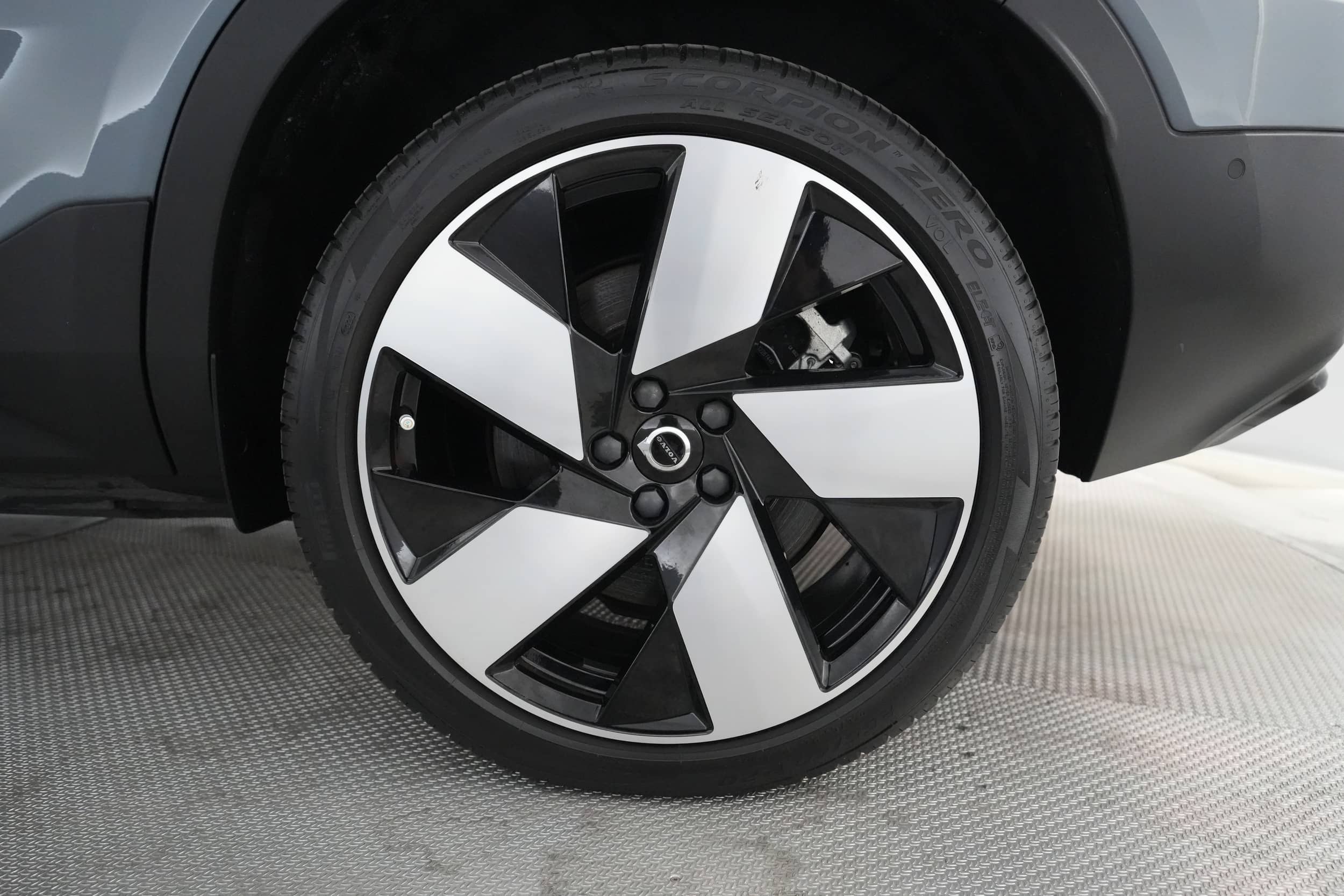 EverCars Co. vehicle image 7 for Volvo C40 Recharge -  P8 Ultimate on EverCars Co.