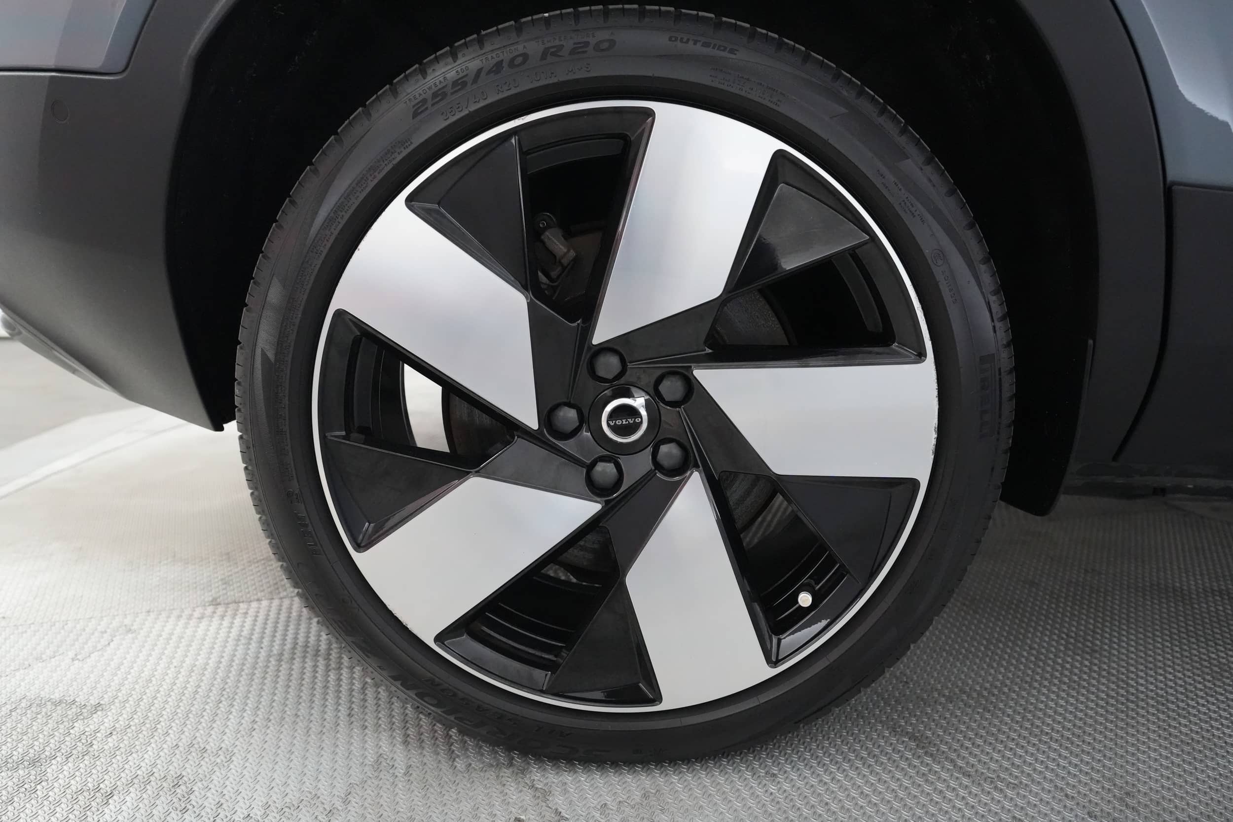 EverCars Co. vehicle image 17 for Volvo C40 Recharge -  P8 Ultimate on EverCars Co.