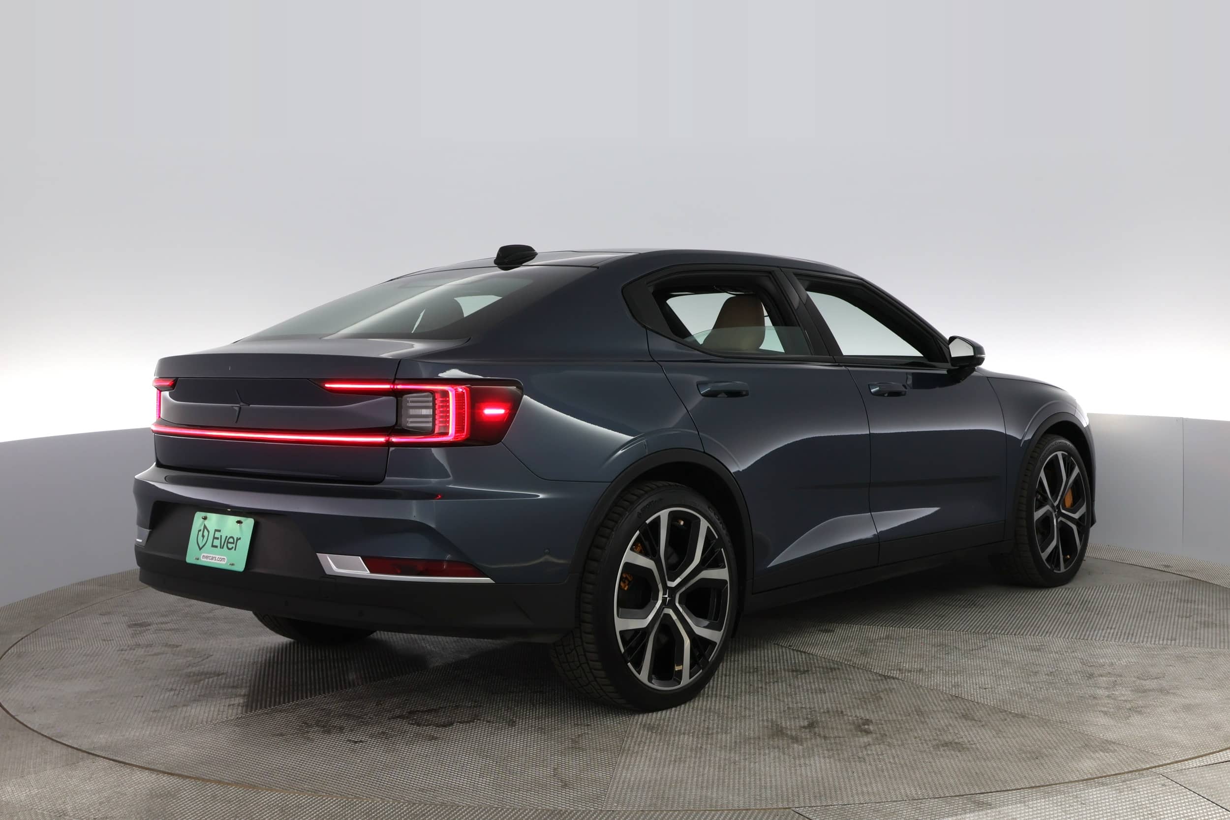 EverCars Co. vehicle image 2 for Polestar 2 -  Long Range Dual Motor on EverCars Co.