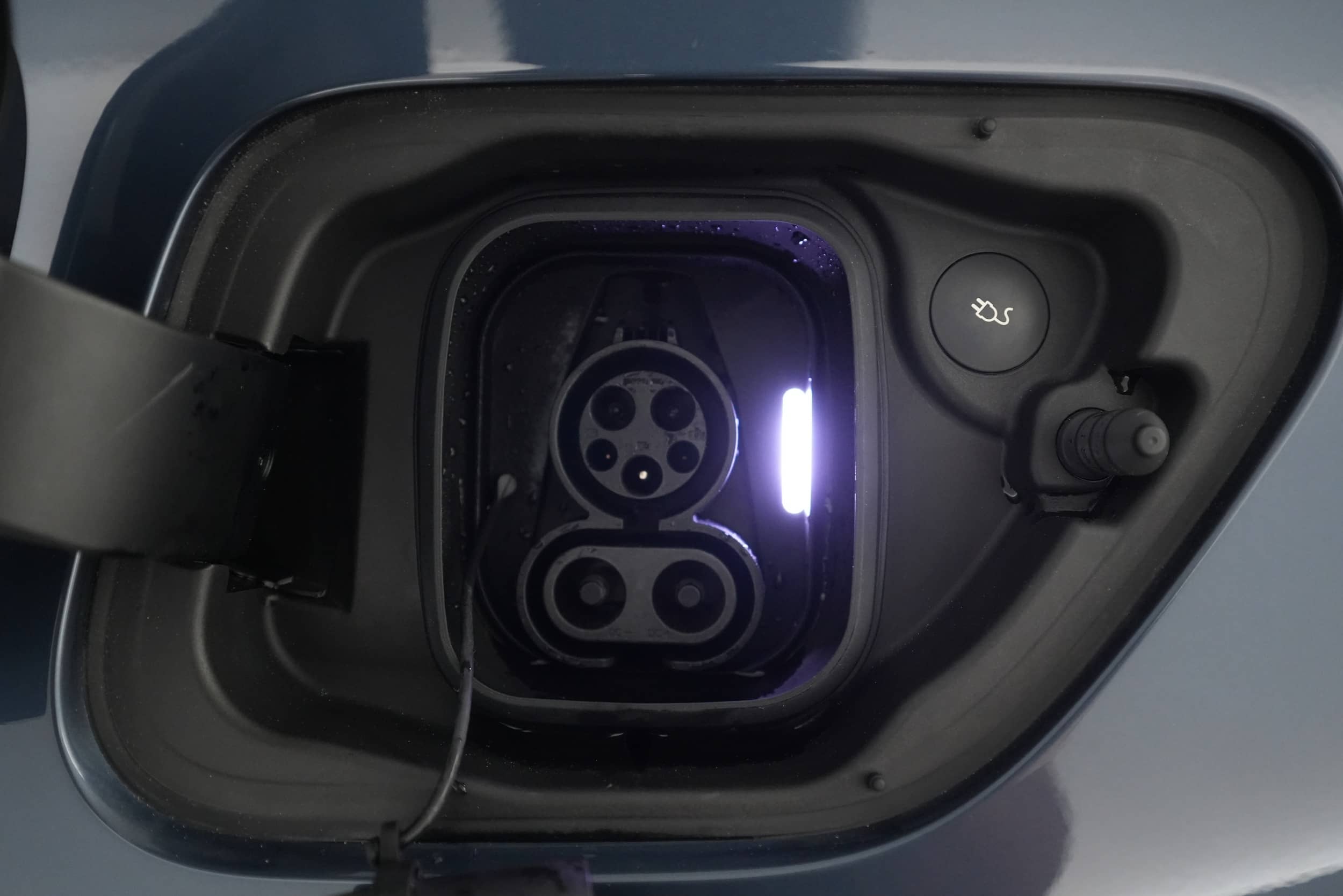 EverCars Co. vehicle image 8 for Polestar 2 -  Long Range Dual Motor on EverCars Co.