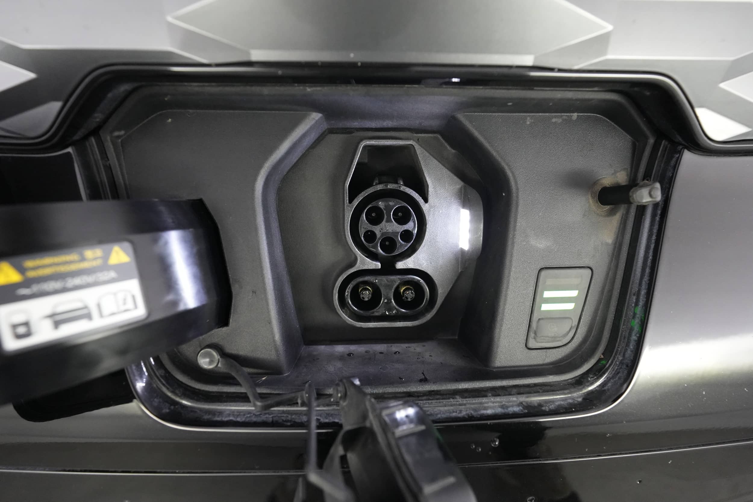EverCars Co. vehicle image 8 for Kia Niro EV -  Wave on EverCars Co.