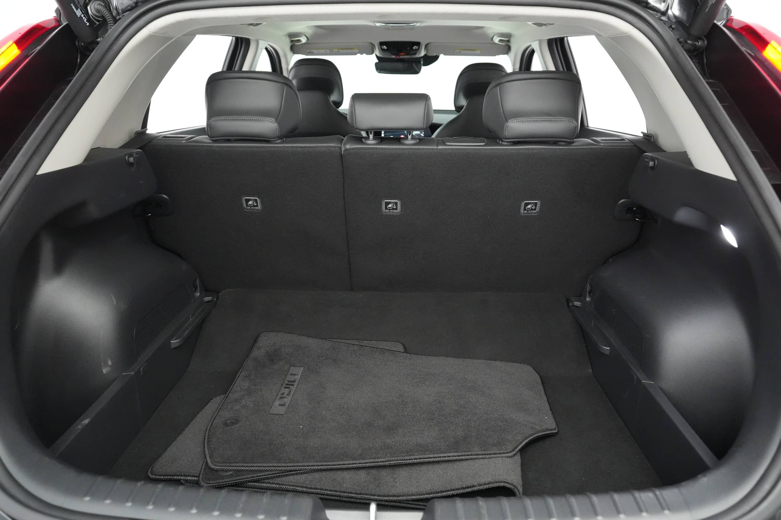 EverCars Co. vehicle image 6 for Kia Niro EV -  Wave on EverCars Co.