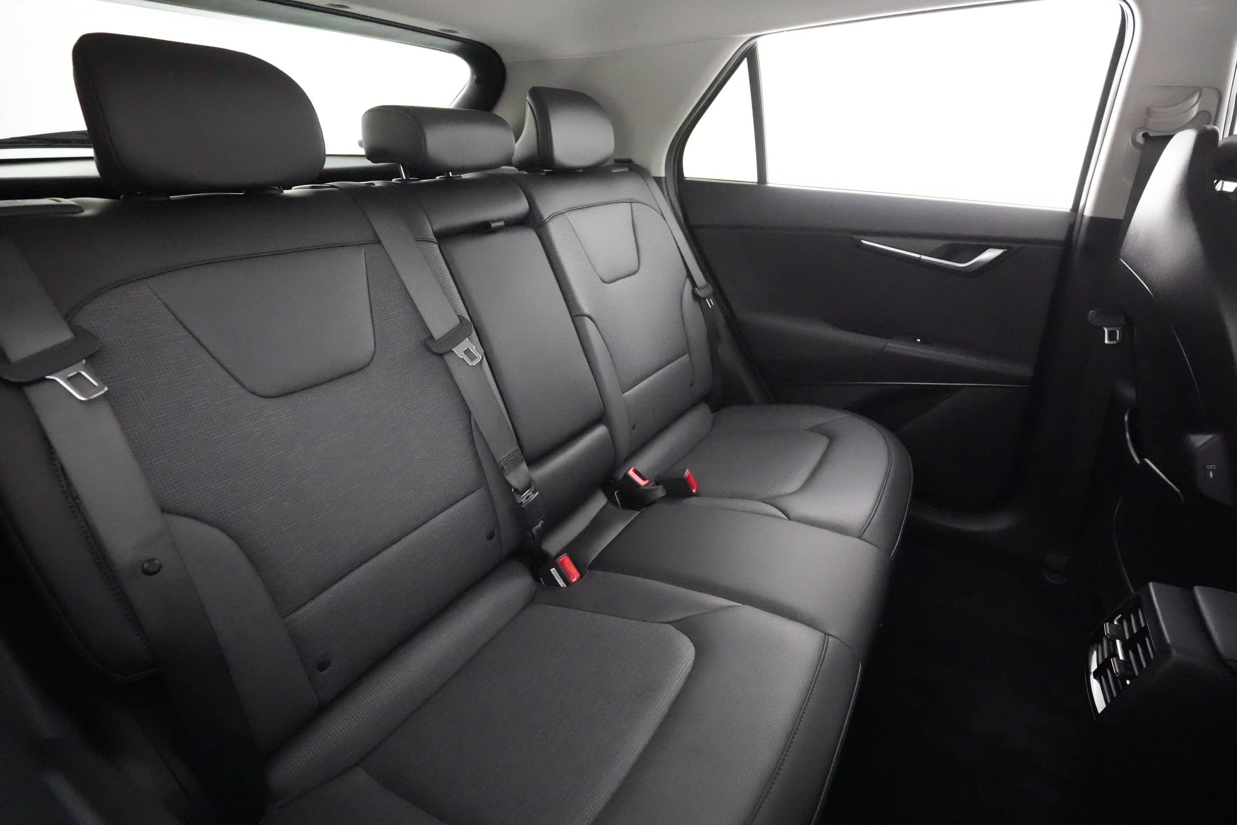 EverCars Co. vehicle image 4 for Kia Niro EV -  Wave on EverCars Co.