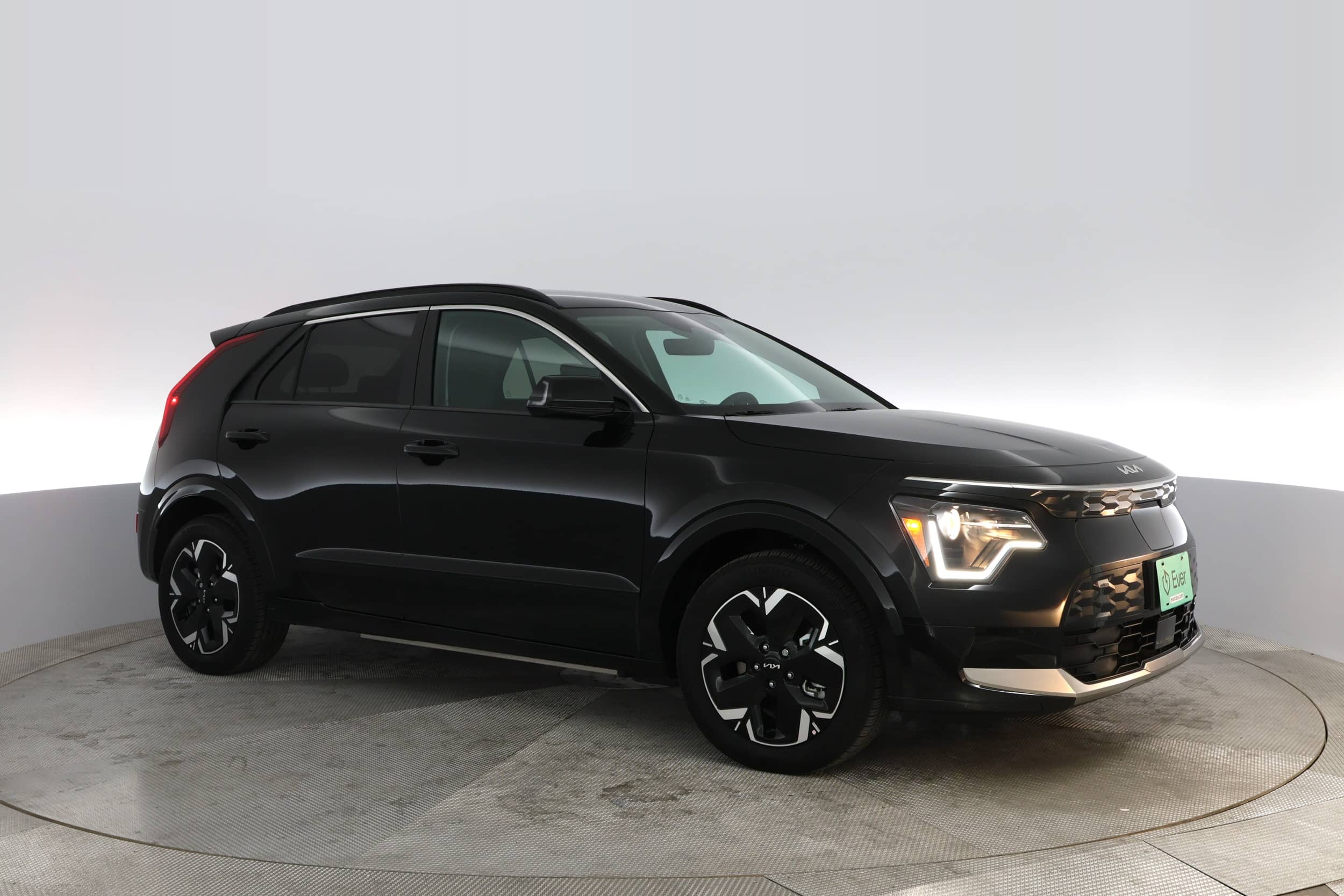 EverCars Co. vehicle image 10 for Kia Niro EV -  Wind on EverCars Co.