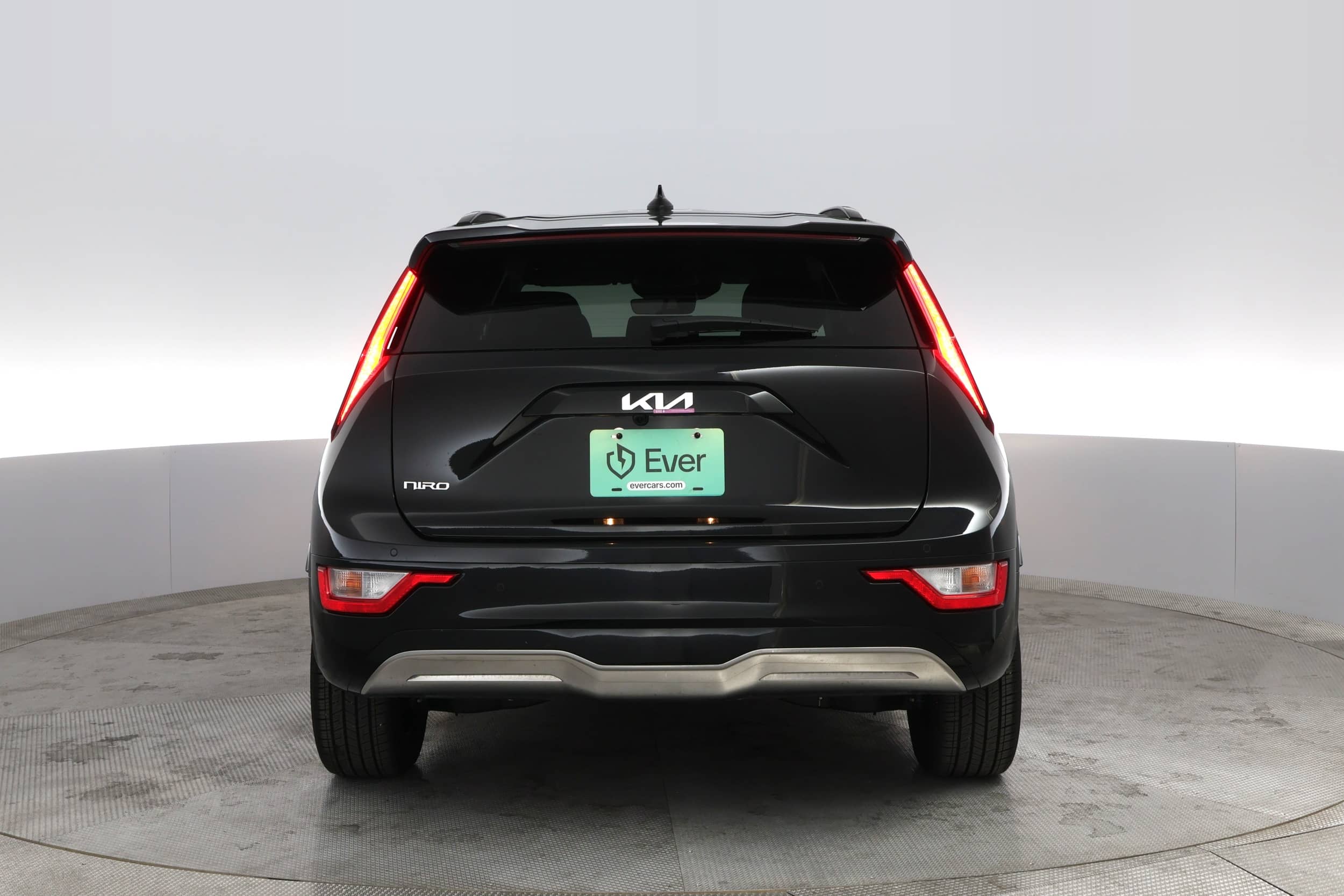EverCars Co. vehicle image 14 for Kia Niro EV -  Wind on EverCars Co.