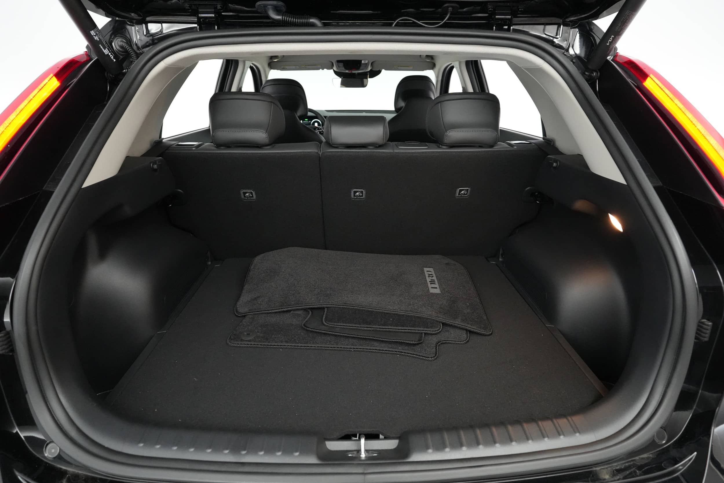 EverCars Co. vehicle image 6 for Kia Niro EV -  Wind on EverCars Co.