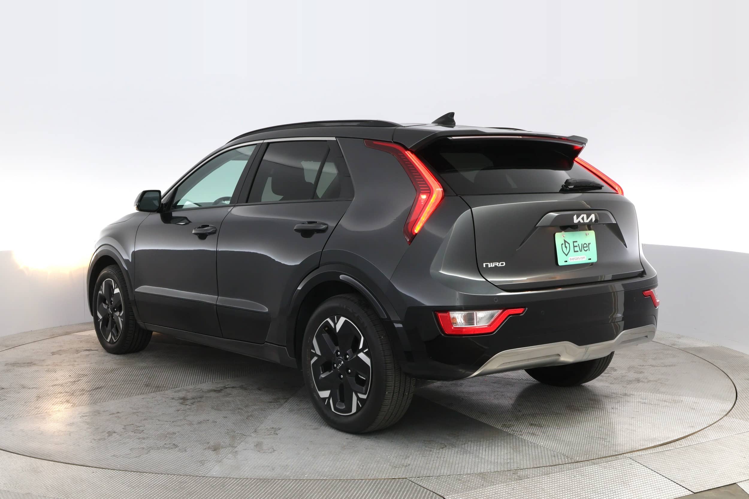 EverCars Co. vehicle image 12 for Kia Niro EV -  Wind on EverCars Co.