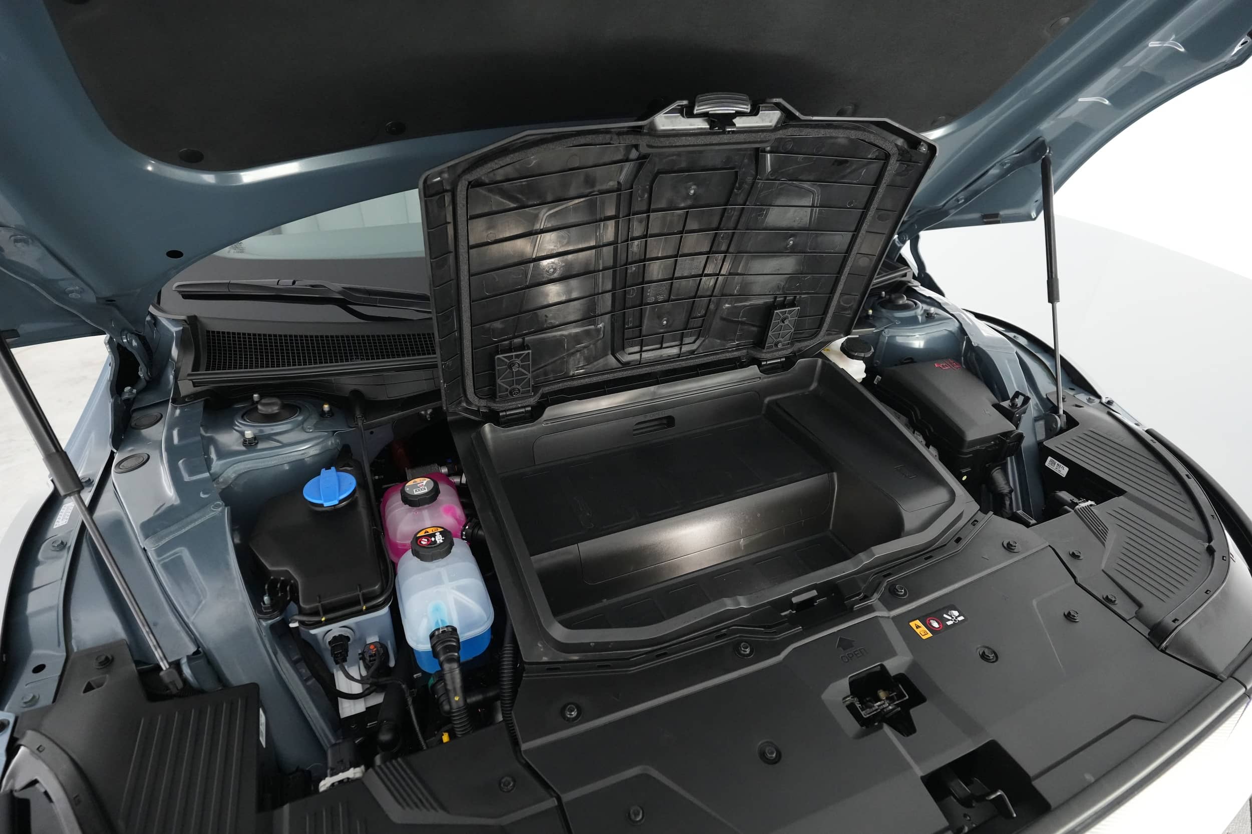 EverCars Co. vehicle image 21 for Hyundai IONIQ 5 -  Limited on EverCars Co.
