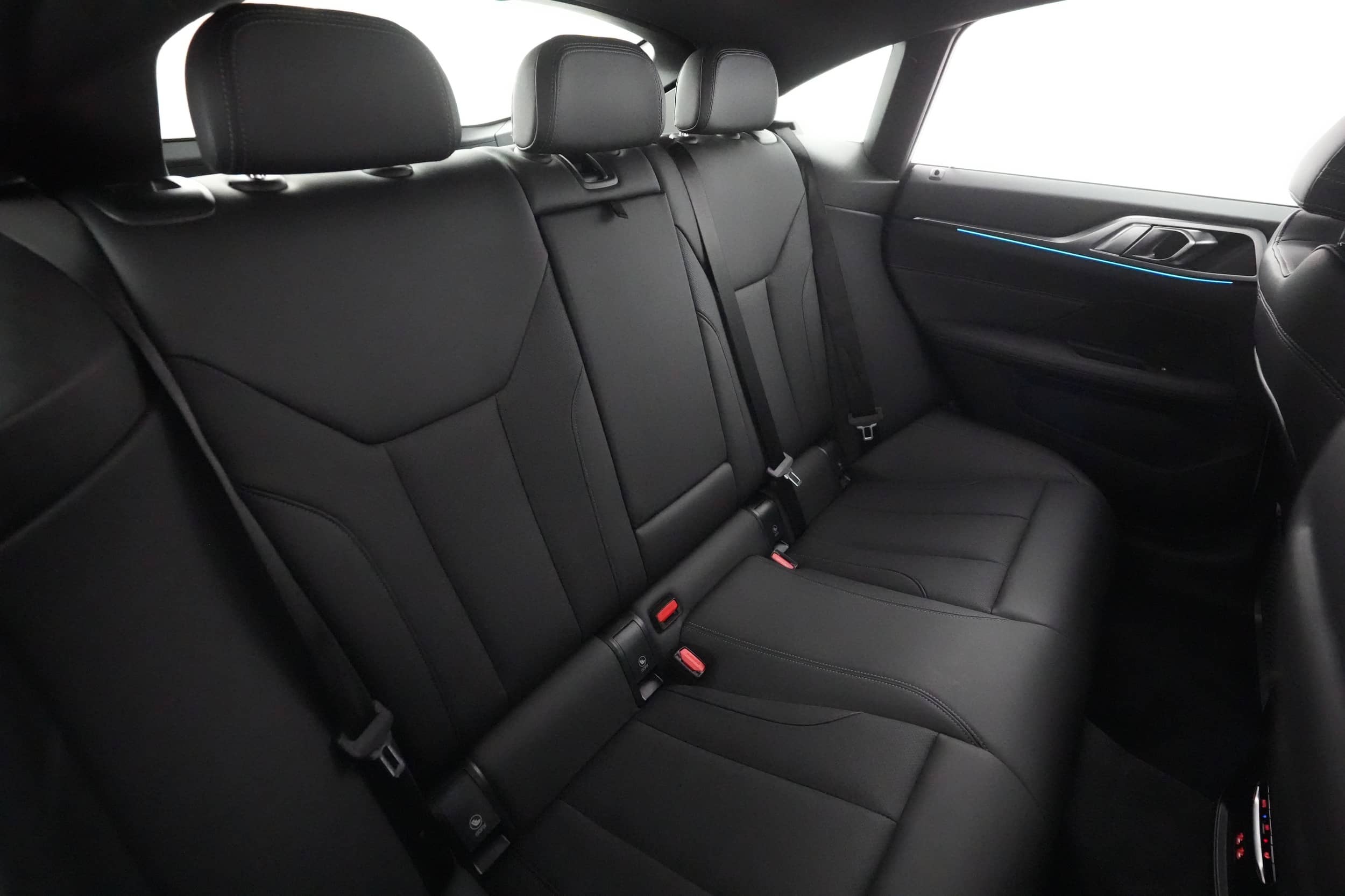 EverCars Co. vehicle image 4 for BMW i4 -  eDrive40 M Sport Line on EverCars Co.