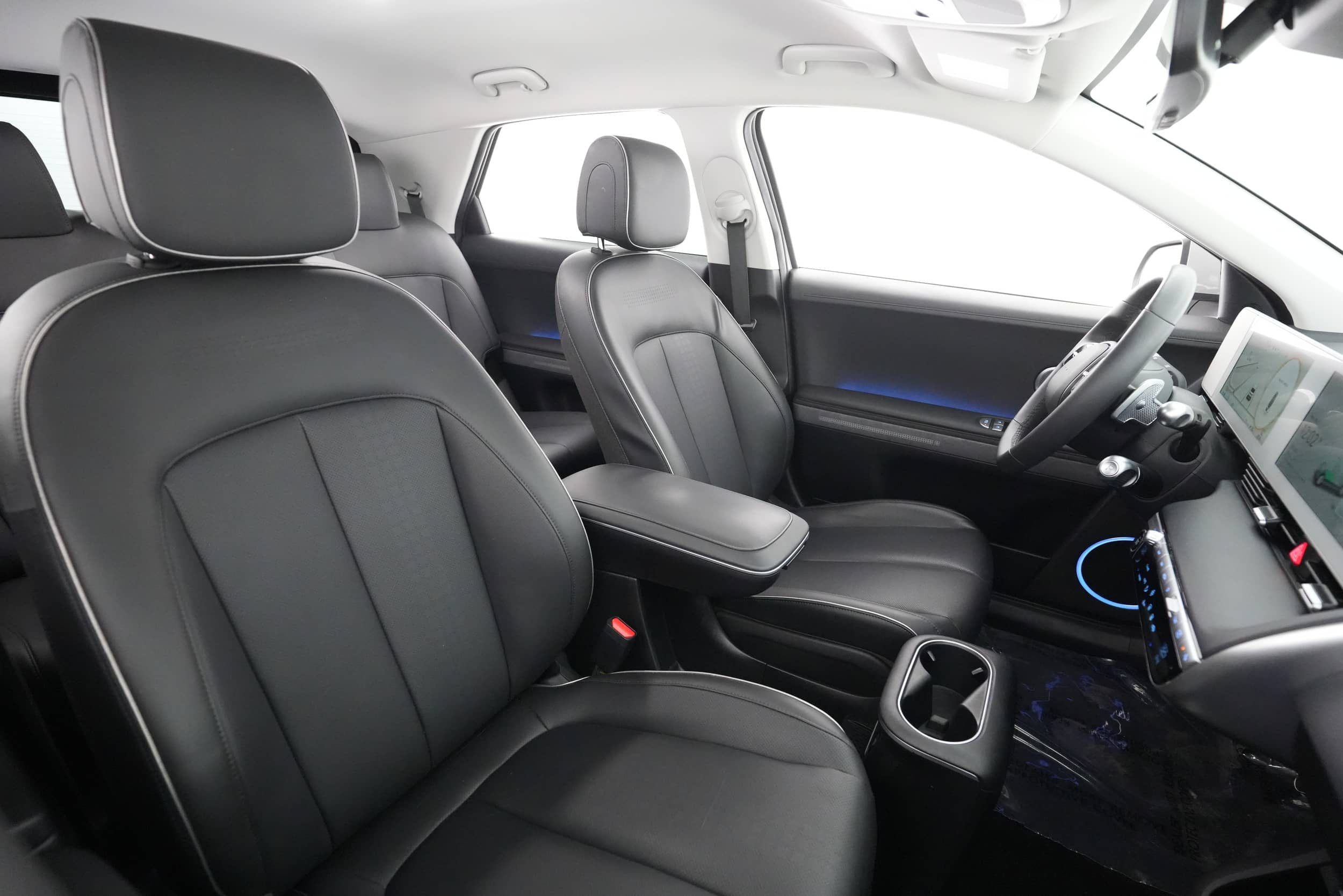 EverCars Co. vehicle image 3 for Hyundai IONIQ 5 -  SEL on EverCars Co.