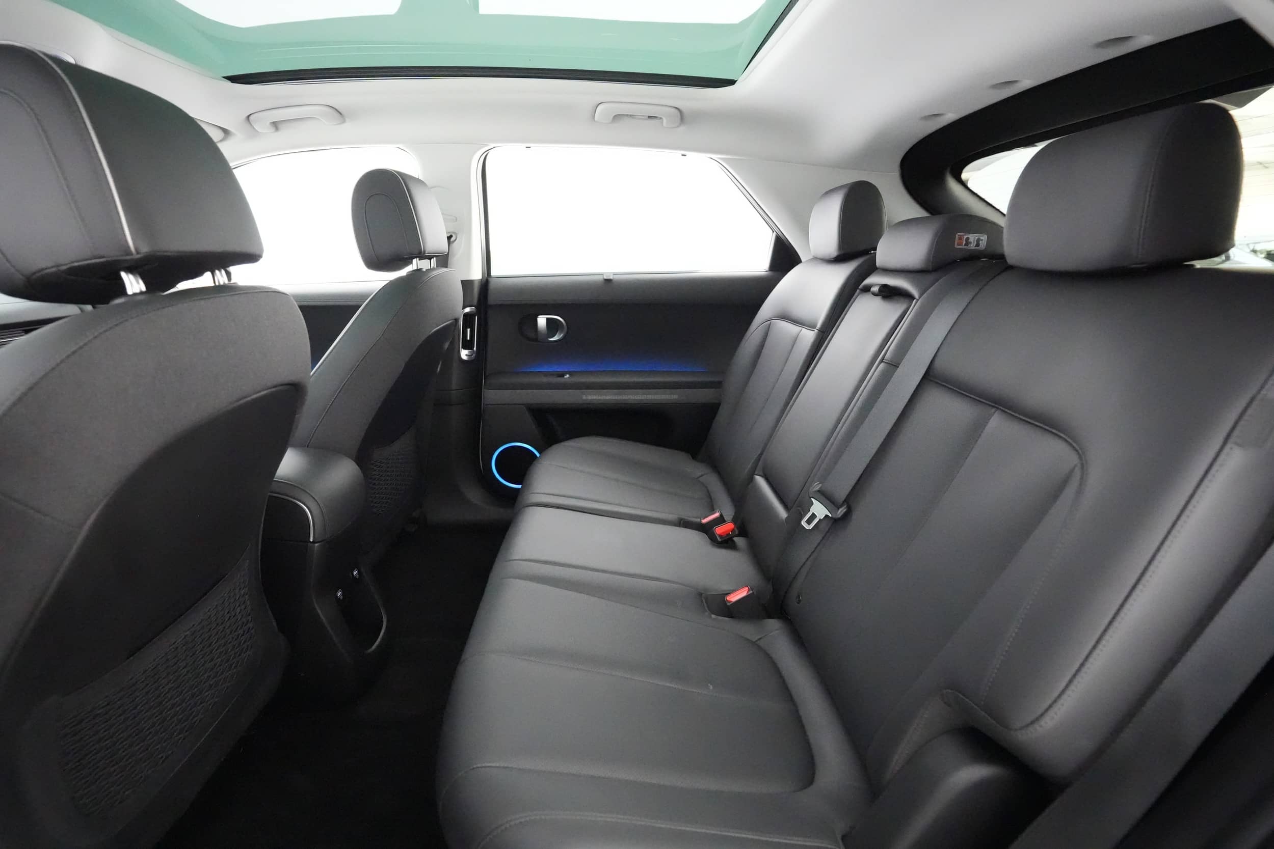 EverCars Co. vehicle image 19 for Hyundai IONIQ 5 -  Limited on EverCars Co.