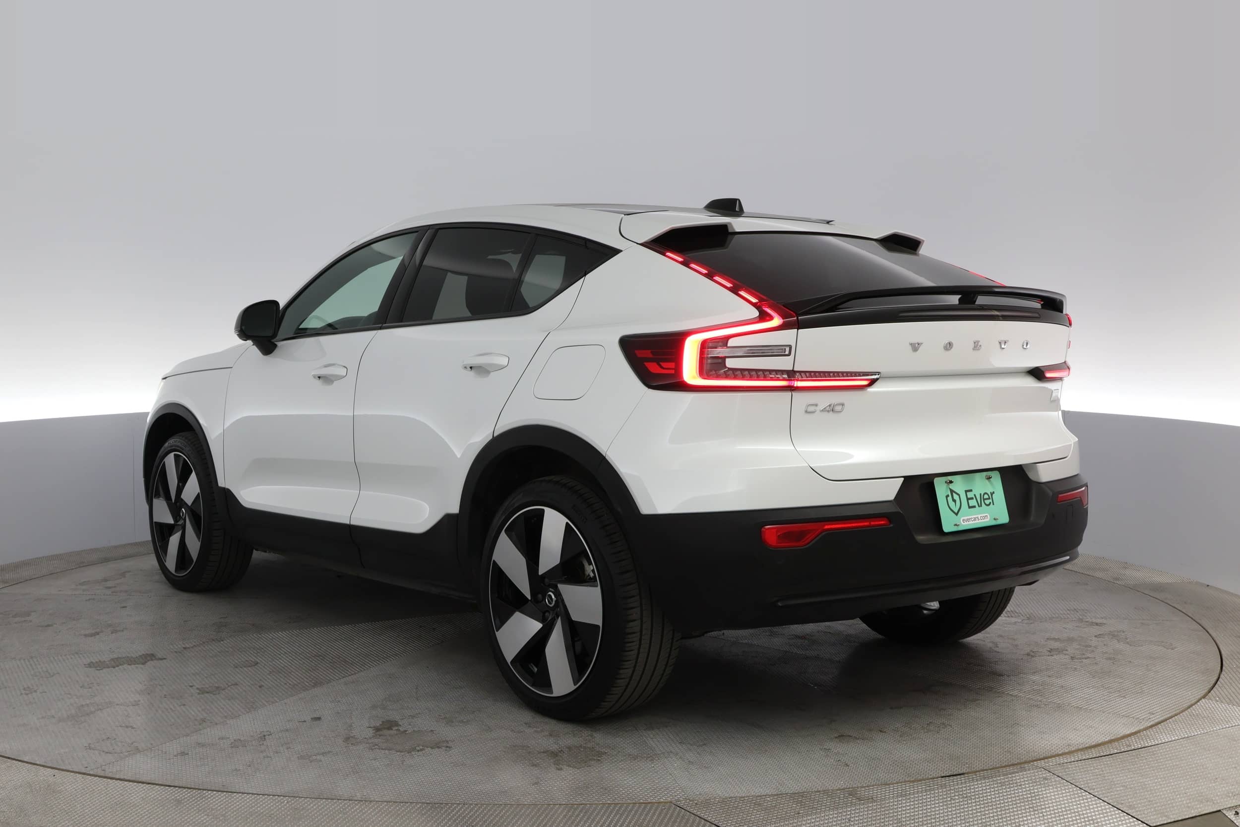 EverCars Co. vehicle image 9 for Volvo C40 Recharge -  P8 Ultimate on EverCars Co.