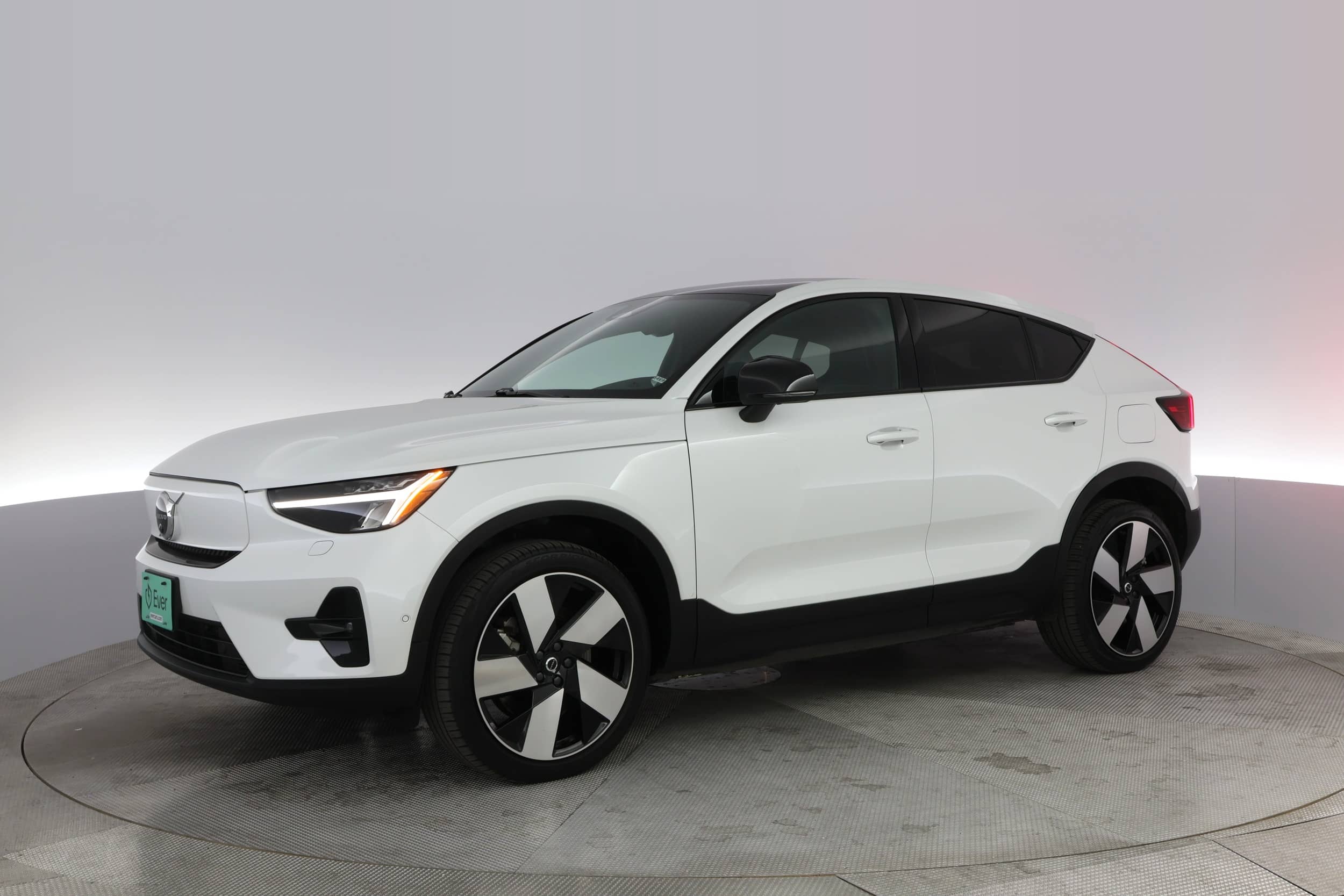 EverCars Co. vehicle image 11 for Volvo C40 Recharge -  P8 Ultimate on EverCars Co.