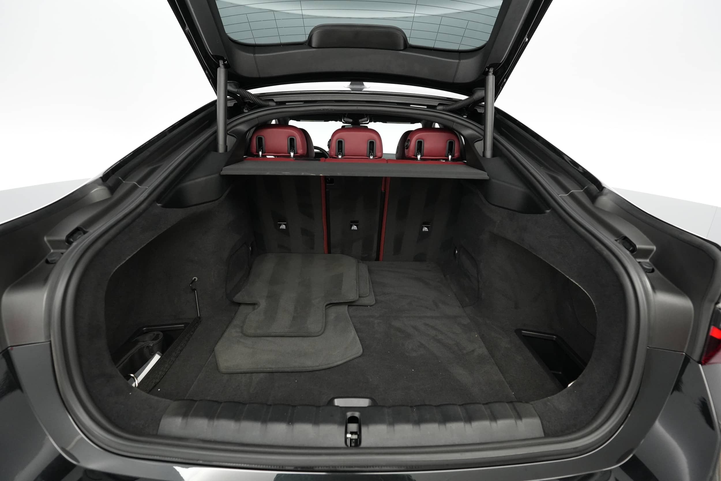 EverCars Co. vehicle image 6 for BMW i4 -  eDrive40 M Sport Line on EverCars Co.