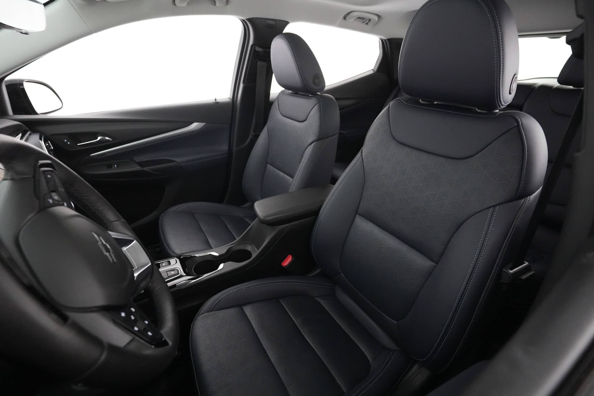 EverCars Co. vehicle image 3 for Chevrolet Bolt EUV -  Premier on EverCars Co.